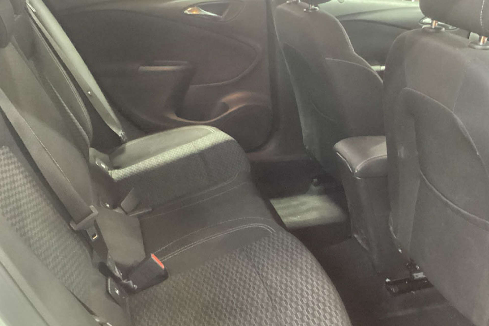 VAUXHALL ASTRA 1.4 Astra SRI 5dr #3