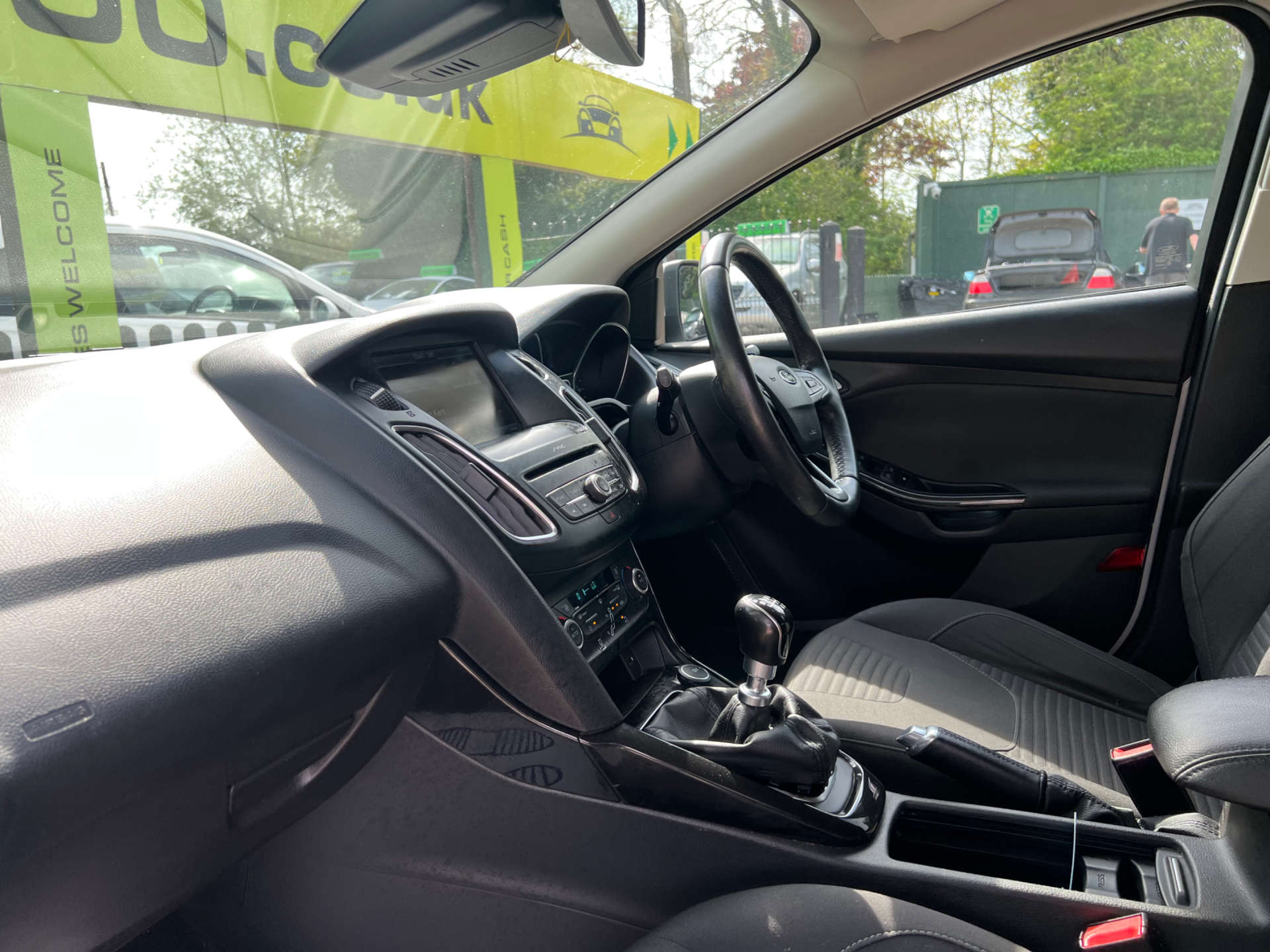 FORD FOCUS 1.0 Focus Titanium 5dr #14