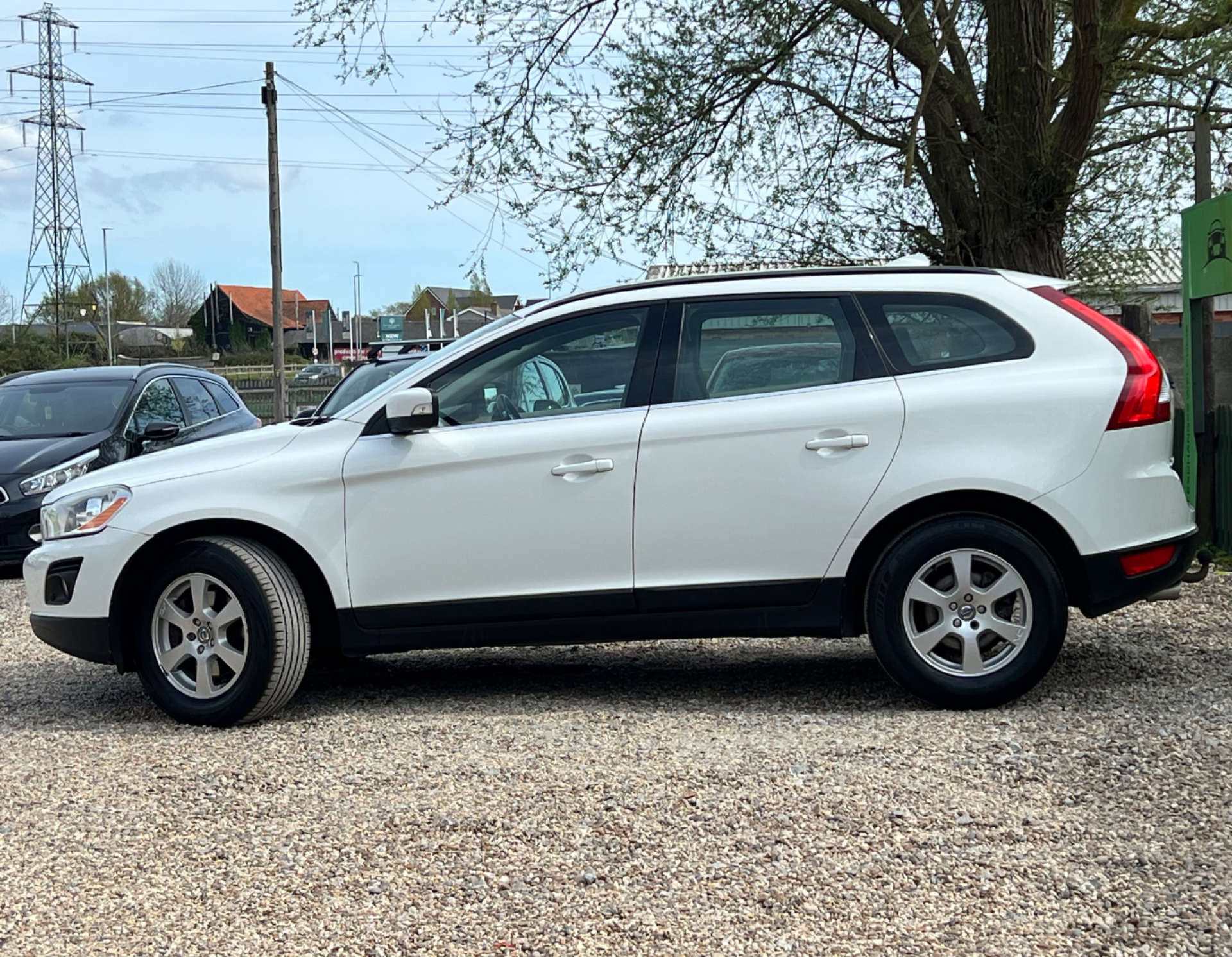 VOLVO XC60 2.4 XC60 SE Premium AWD D5 Auto 4WD 5dr #5