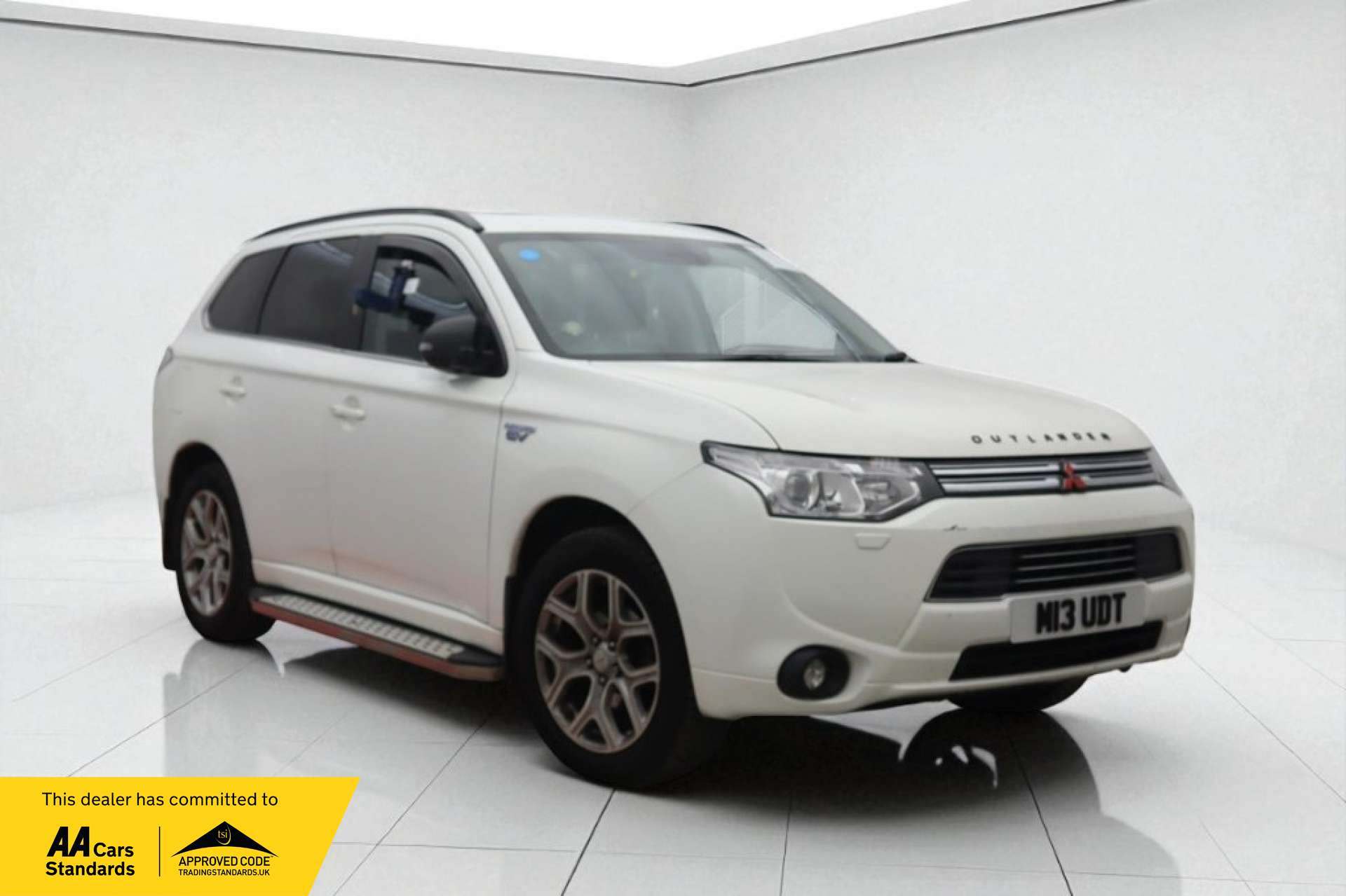 MITSUBISHI OUTLANDER 2.0 Outlander GX 4HS PHEV Auto 4WD 5dr