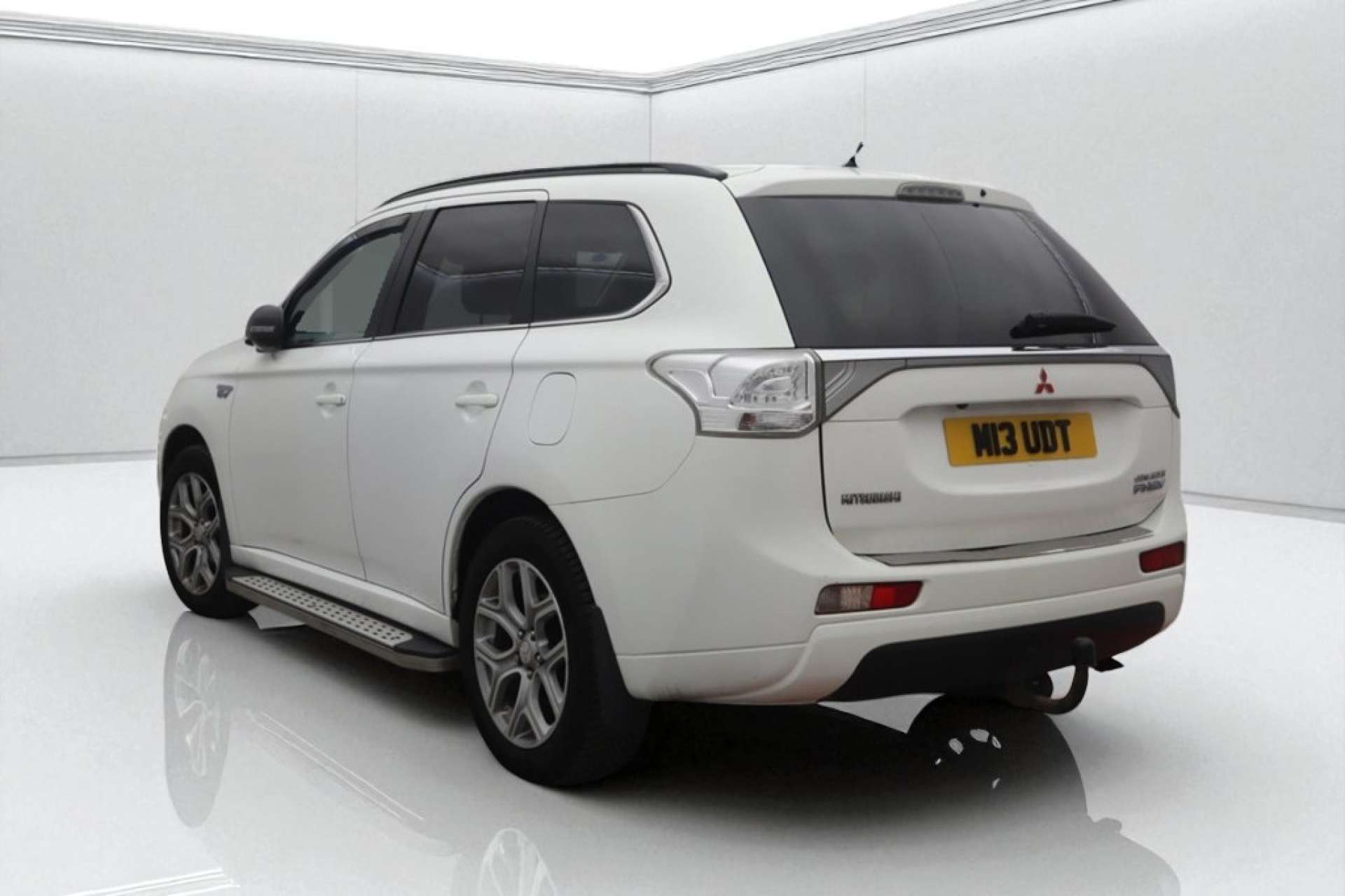 MITSUBISHI OUTLANDER 2.0 Outlander GX 4HS PHEV Auto 4WD 5dr #8