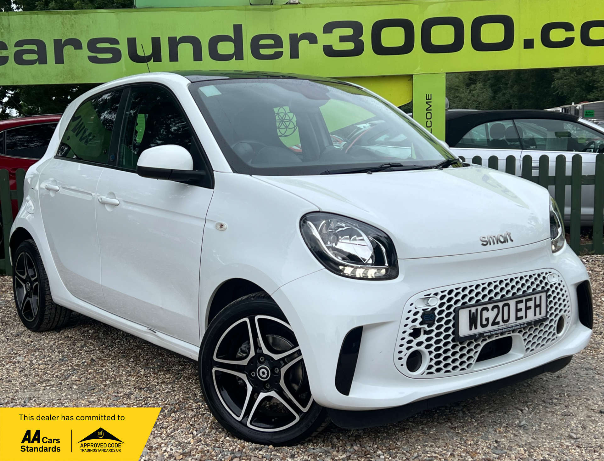 SMART FORFOUR EQ forfour Pulse Premium 5dr