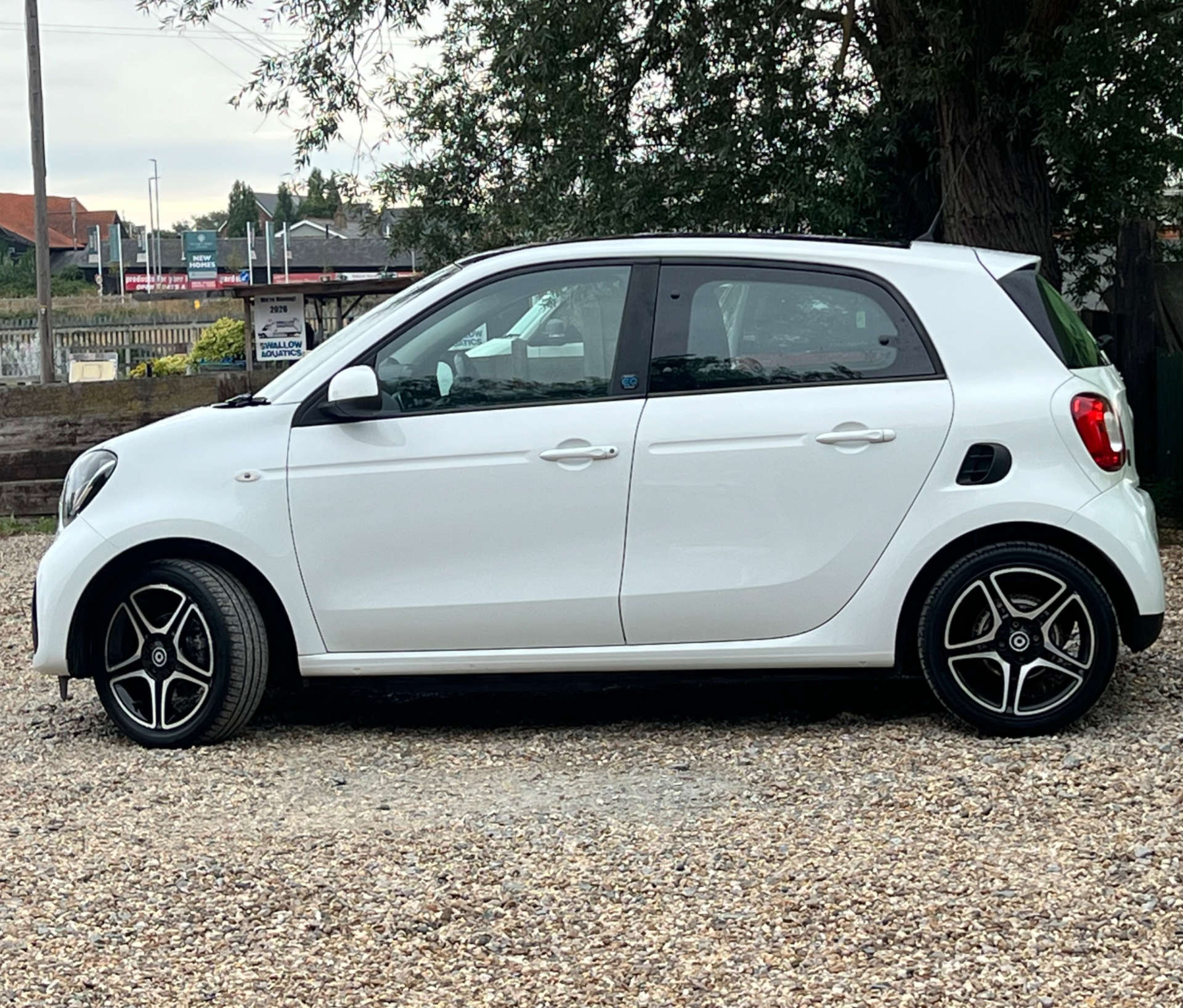 SMART FORFOUR EQ forfour Pulse Premium 5dr #7