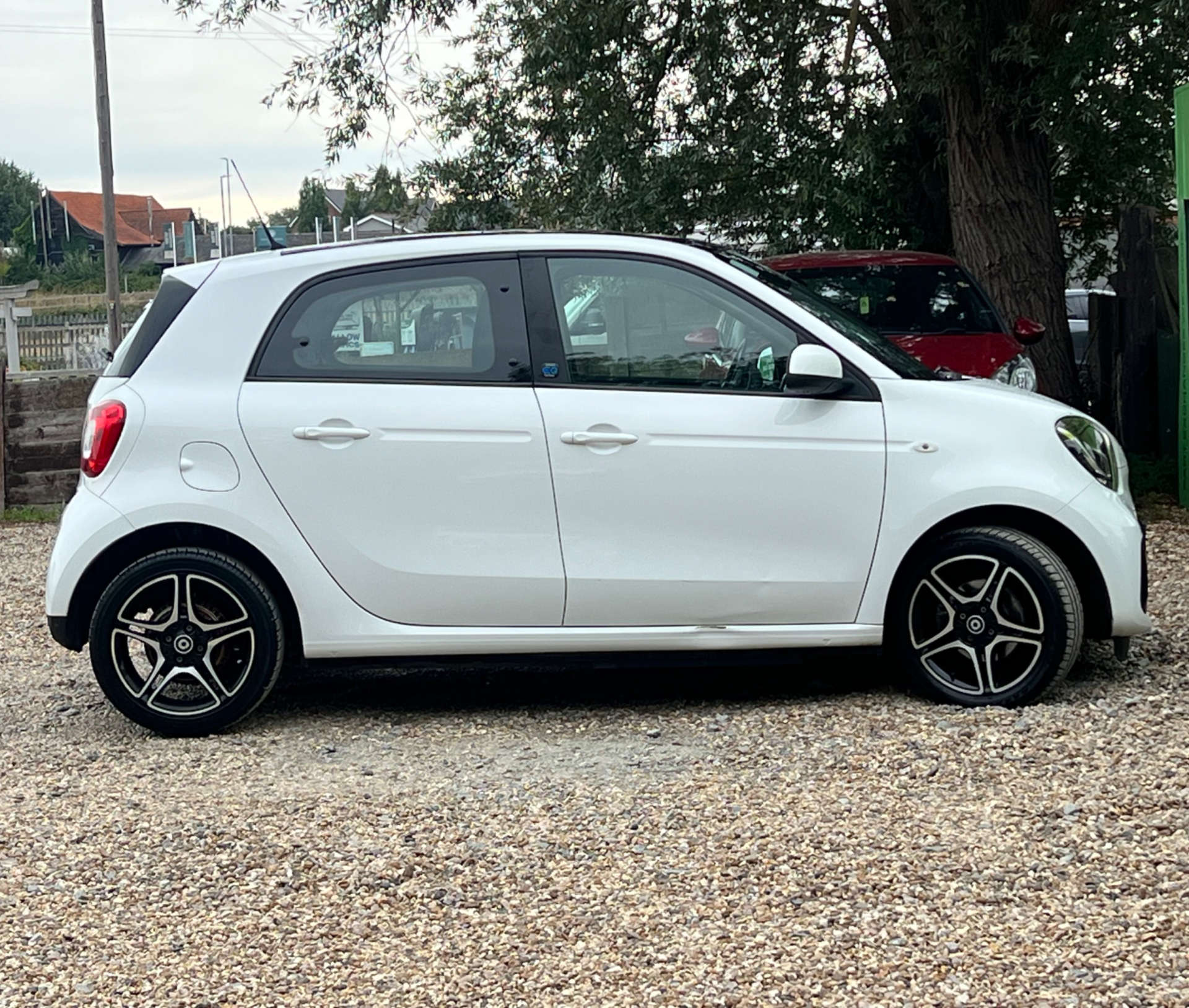 SMART FORFOUR EQ forfour Pulse Premium 5dr #9
