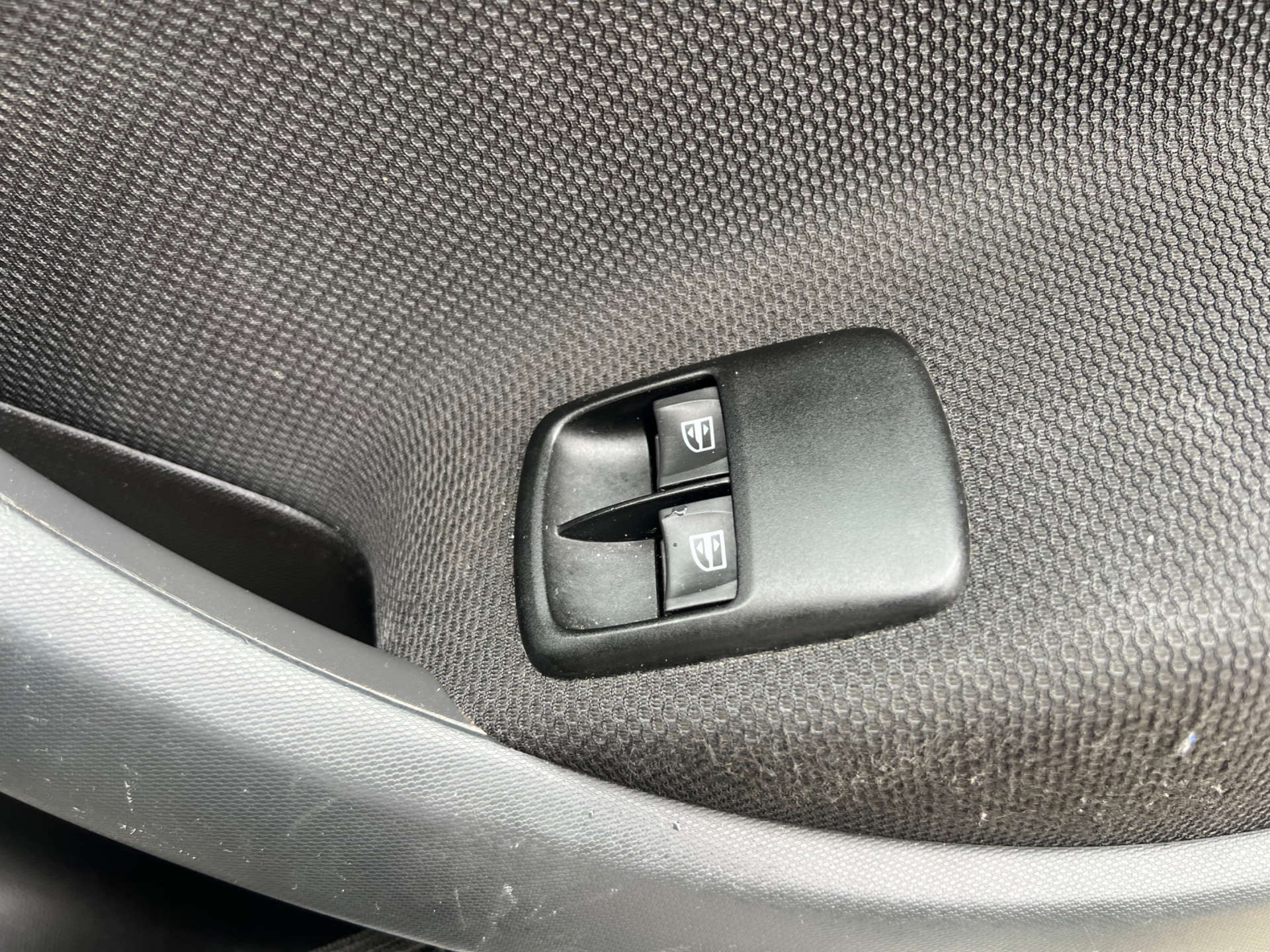 SMART FORFOUR EQ forfour Pulse Premium 5dr #26