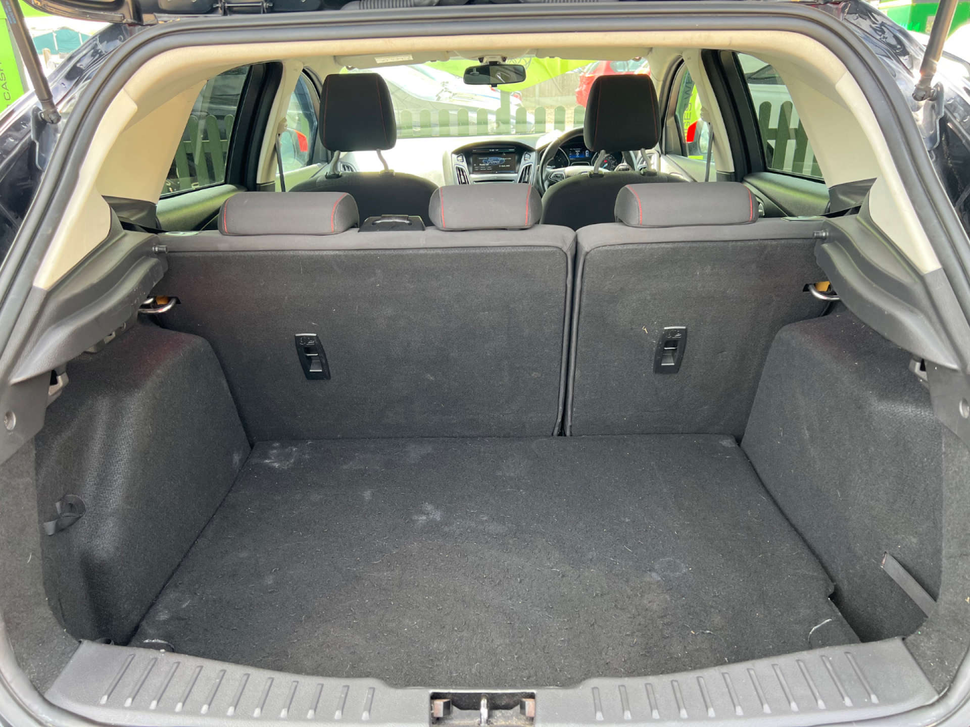 FORD FOCUS 2.0 Focus Zetec S Black Edition TDCi 5dr #27