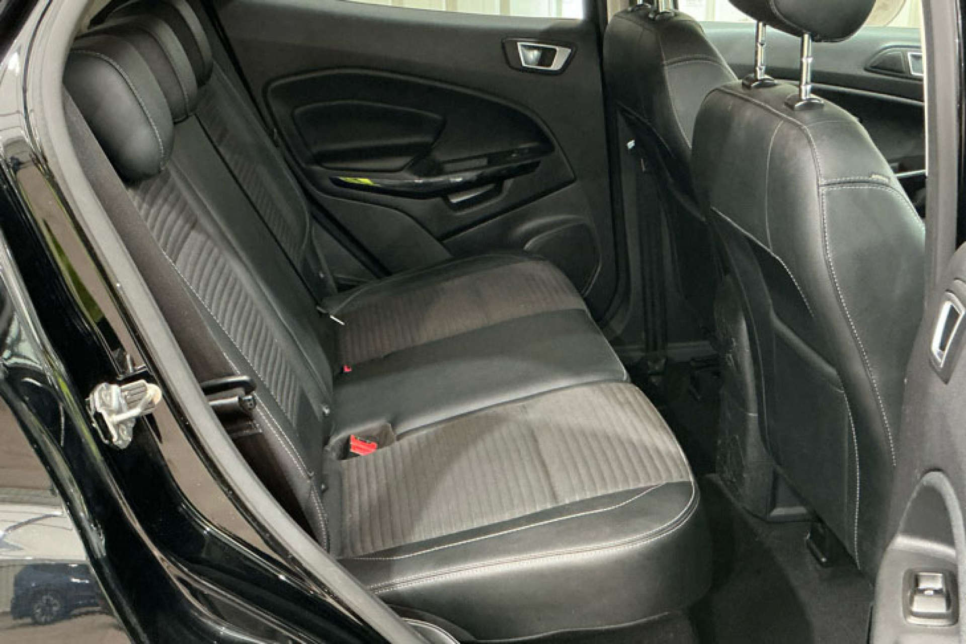 FORD ECOSPORT 1.0 EcoSport Titanium 5dr #3