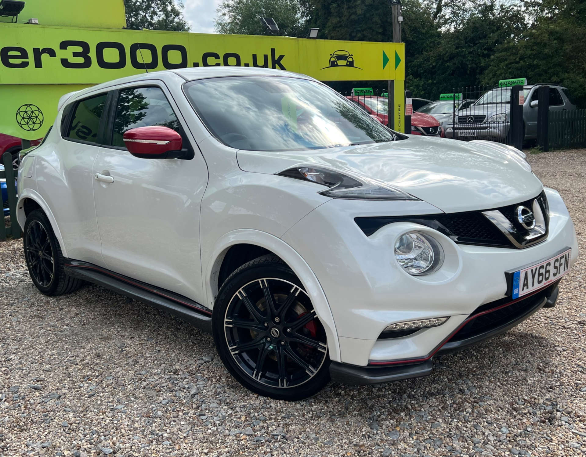 NISSAN JUKE 1.6 Juke Nismo RS DiG-T 5dr #3