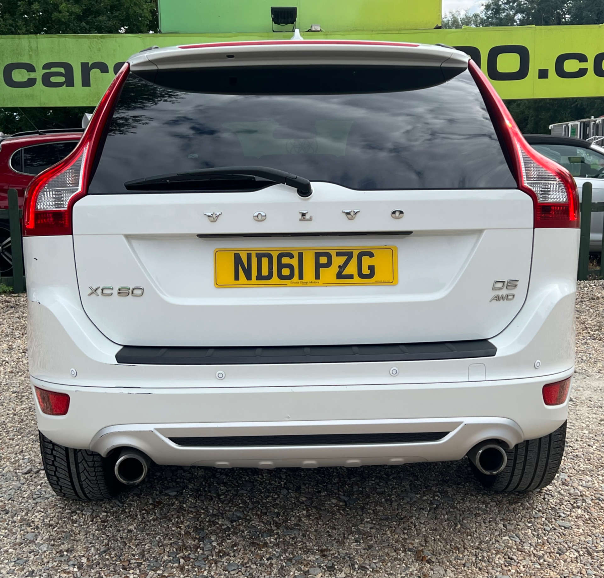 VOLVO XC60 2.4 XC60 R-Design D5 AWD Auto 4WD 5dr #8