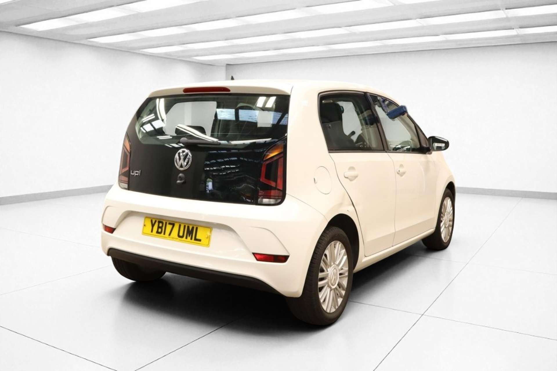 VOLKSWAGEN UP! 1.0 Move Up 5dr #9