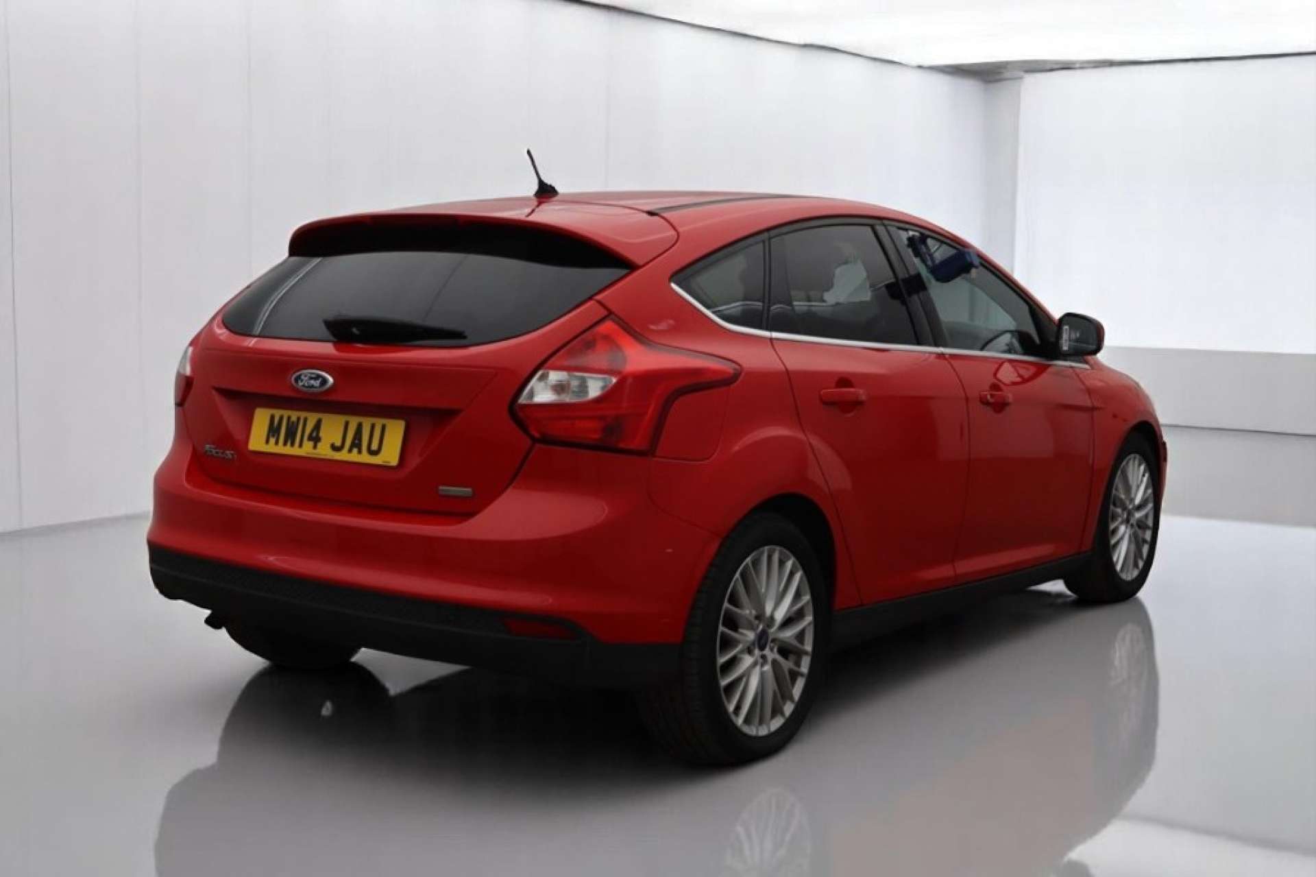 FORD FOCUS 1.0 Focus Zetec Navigator T 5dr #7