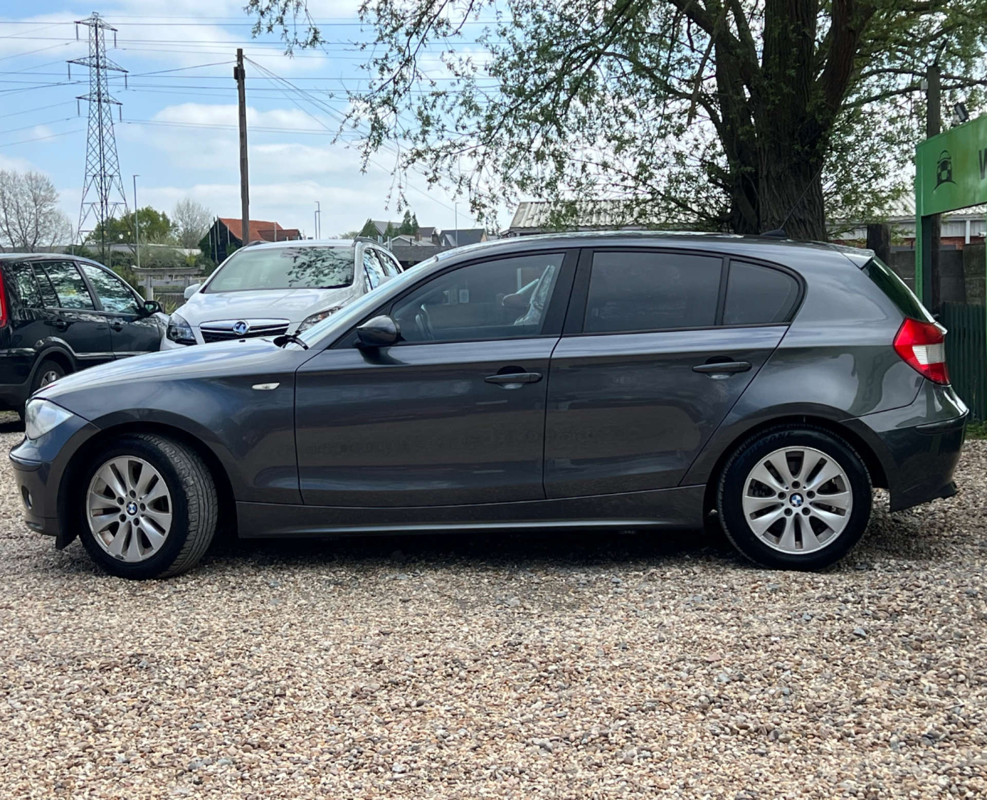 BMW 1 SERIES 2.0 120d SE 5dr #5