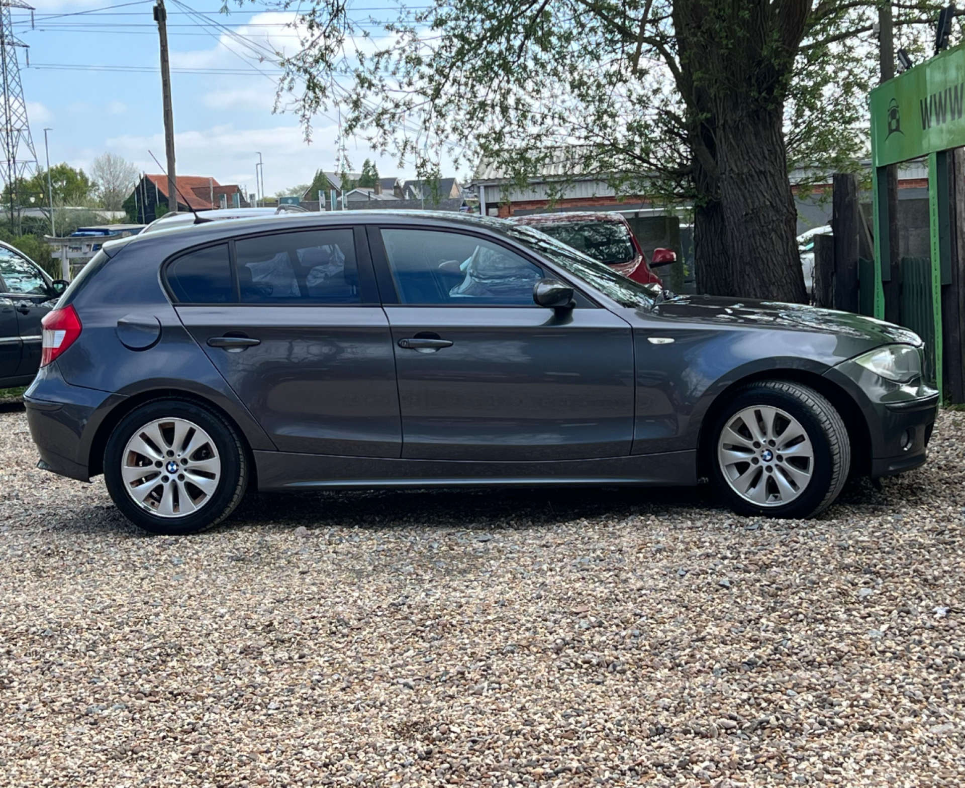 BMW 1 SERIES 2.0 120d SE 5dr #8