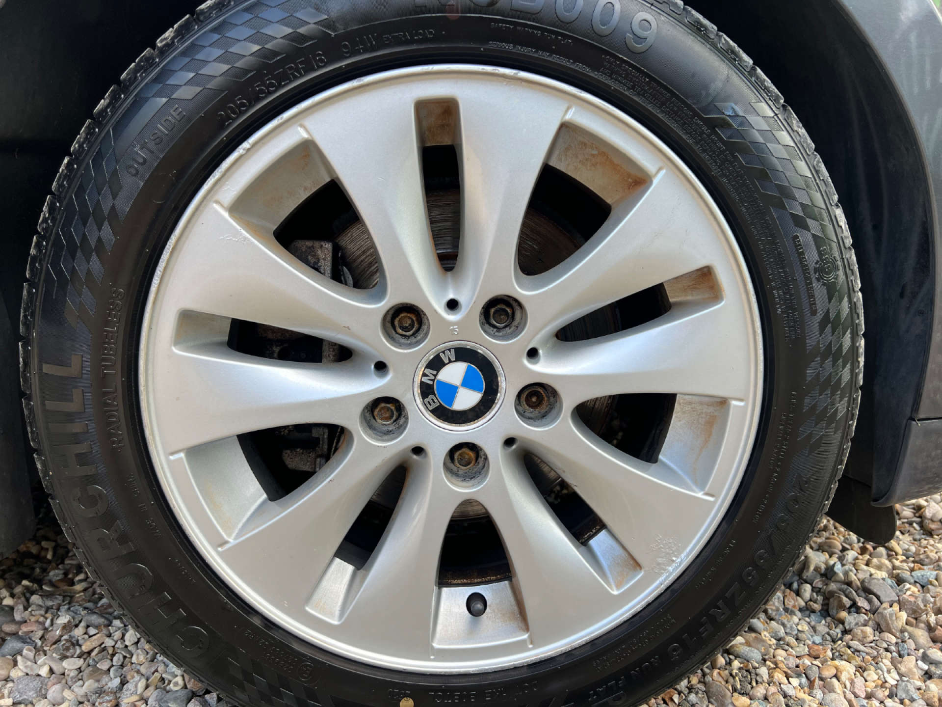 BMW 1 SERIES 2.0 120d SE 5dr #9