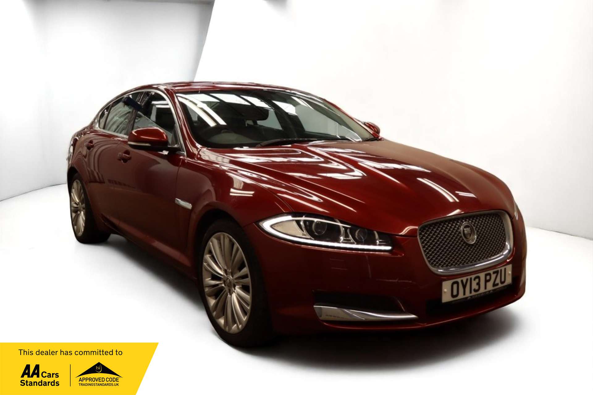 JAGUAR XF 2.2 XF Premium Luxury D Auto 4dr