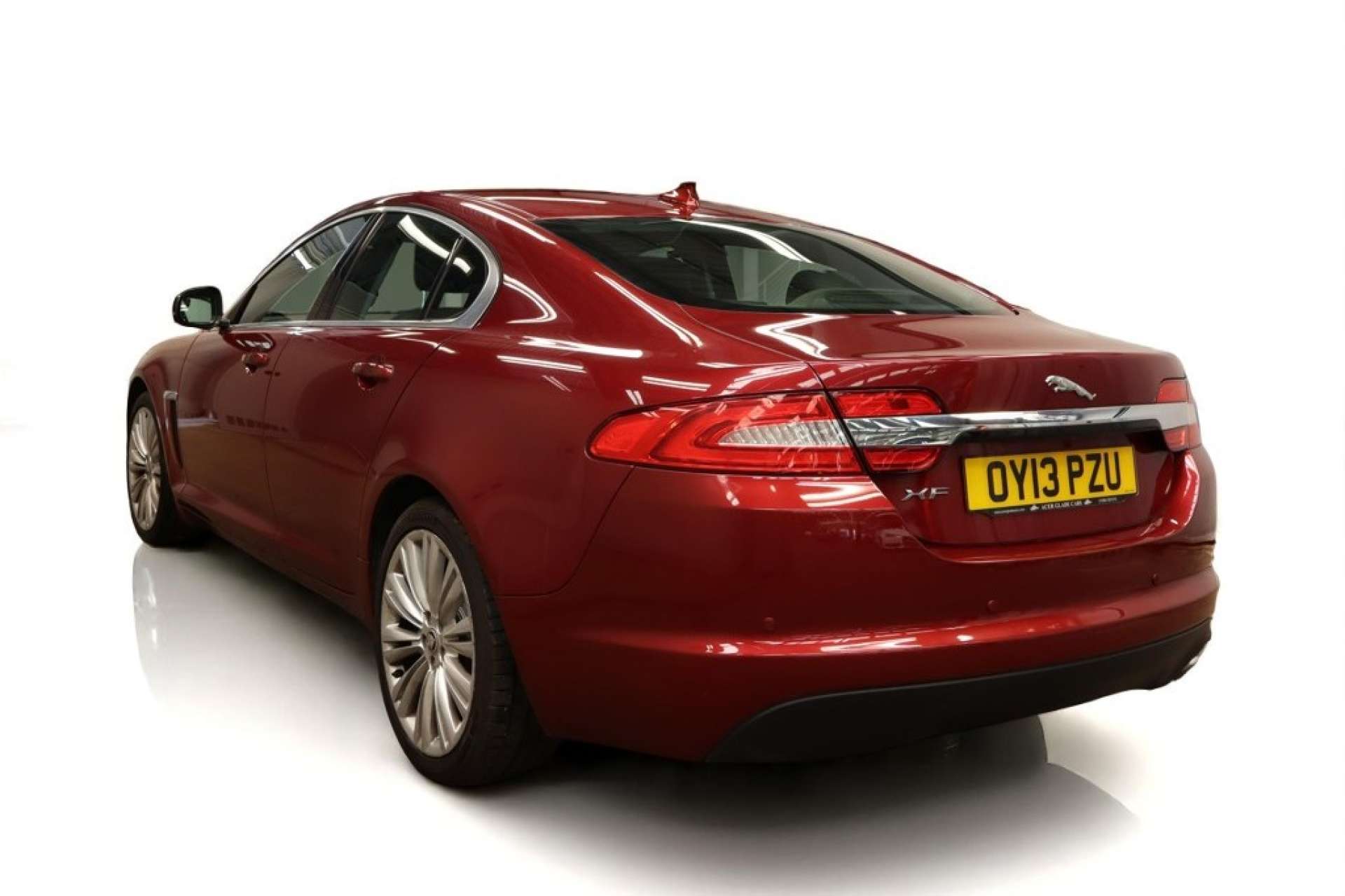JAGUAR XF 2.2 XF Premium Luxury D Auto 4dr #8