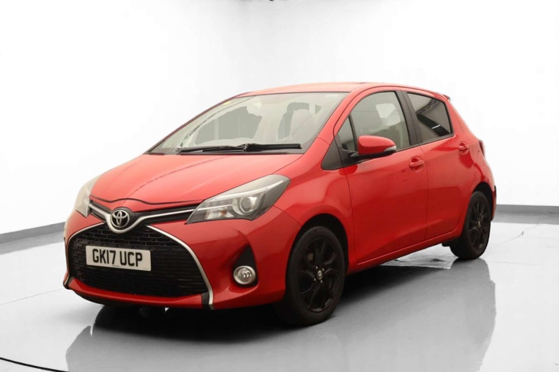 TOYOTA YARIS 1.3 Yaris Design VVT-i 5dr #5