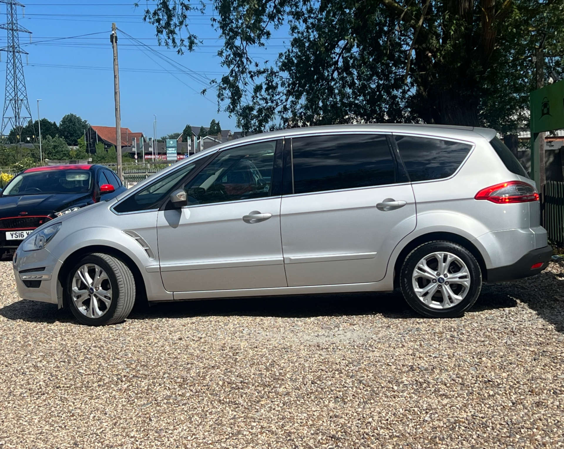 FORD S-MAX 2.0 S-Max Titanium TDCi 138 Auto 5dr #5