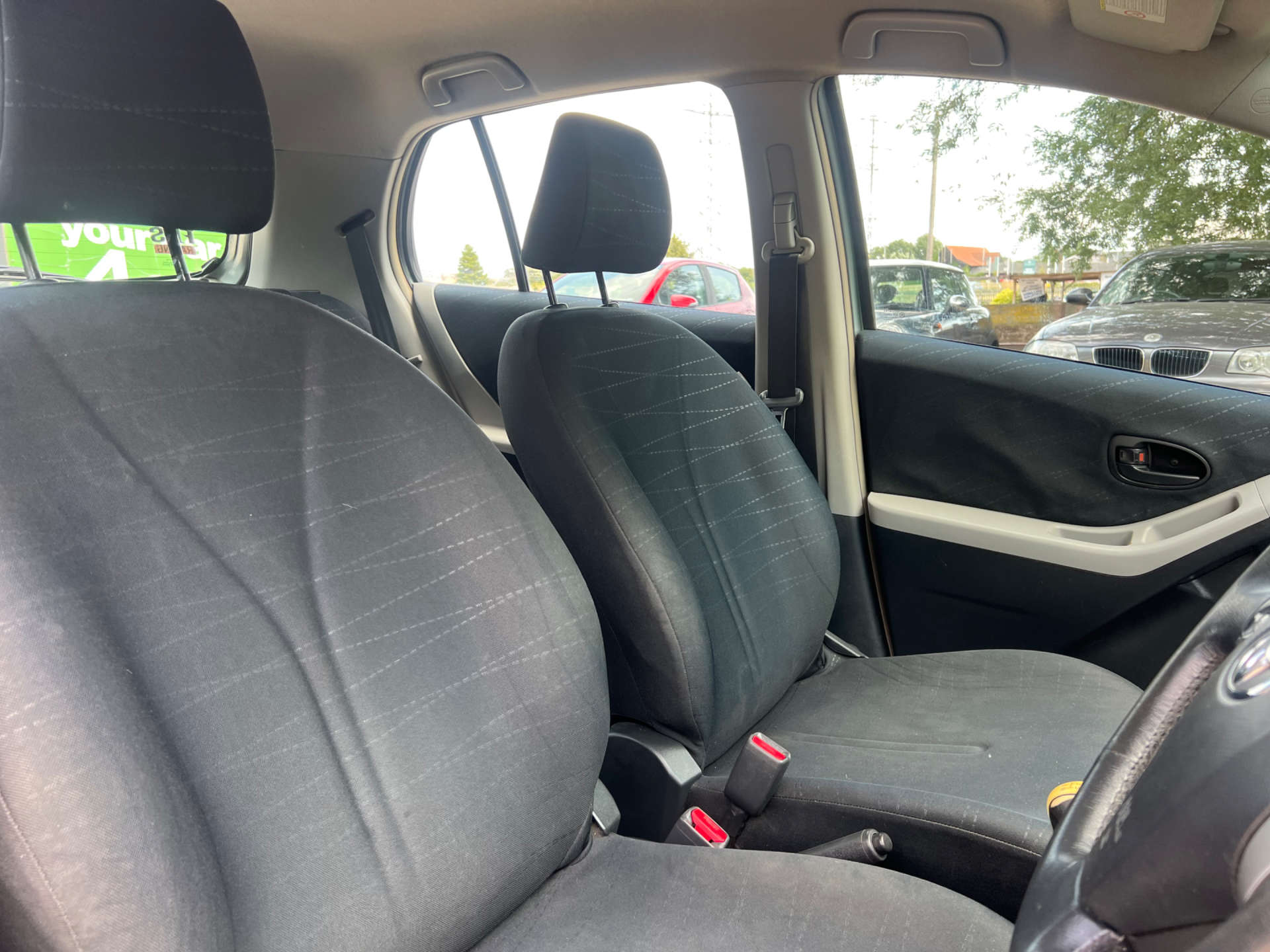 TOYOTA YARIS 1.3 Yaris Zinc 5dr #6