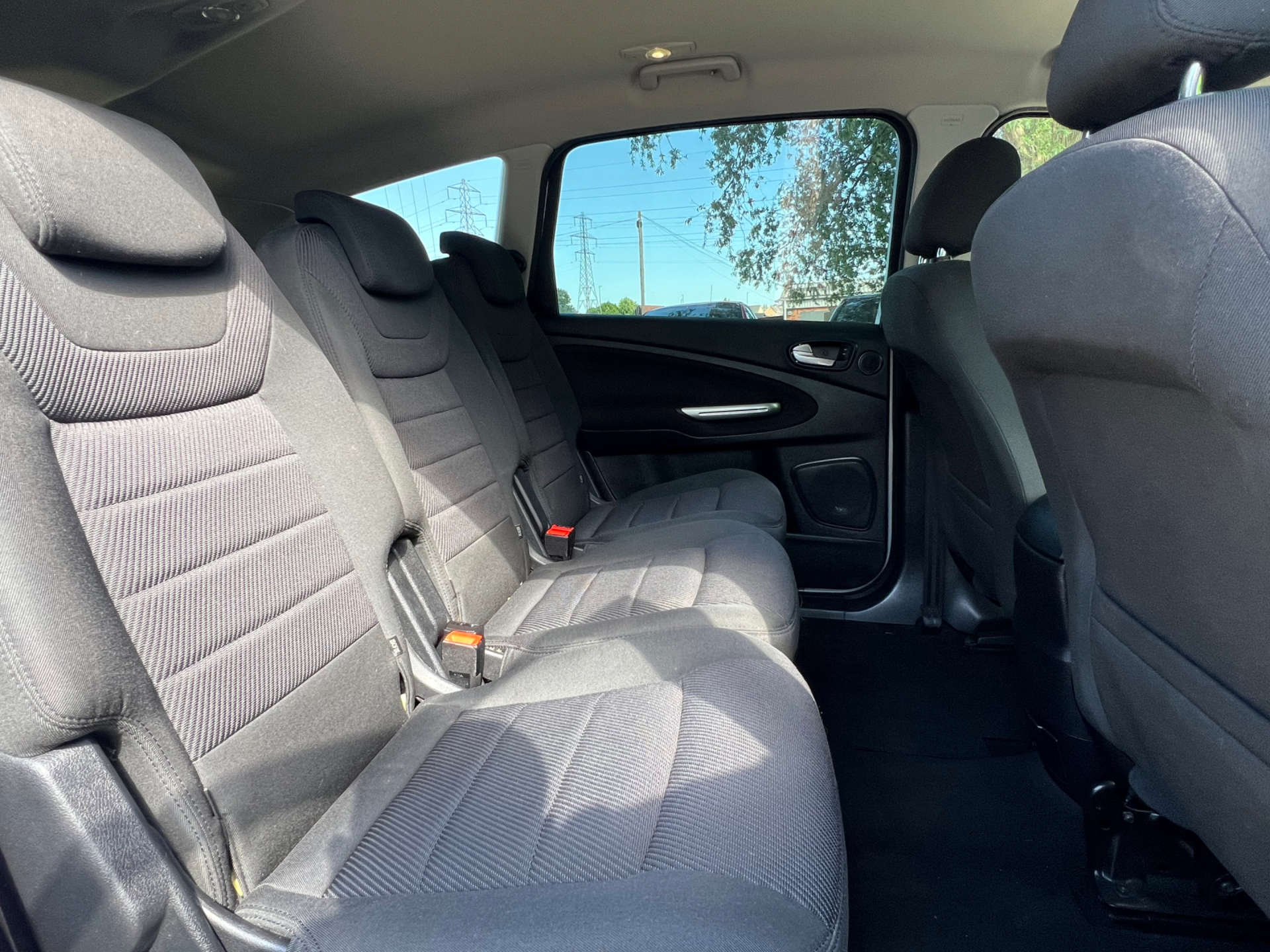 FORD S-MAX 2.0 S-Max Titanium TDCi 138 Auto 5dr #11