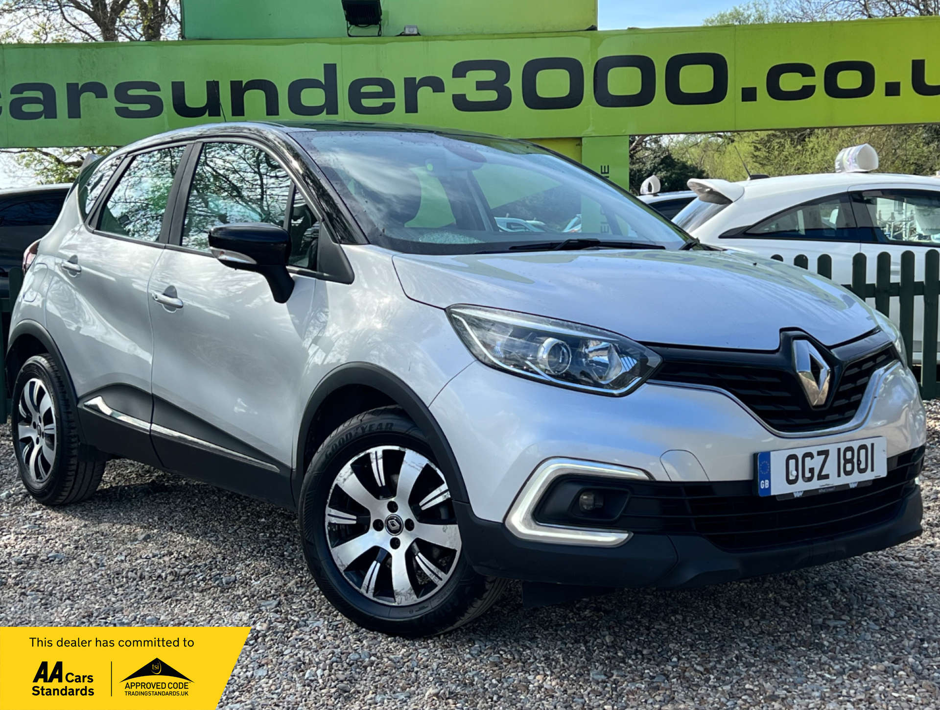 RENAULT CAPTUR 1.5 Captur Play dCi 5dr
