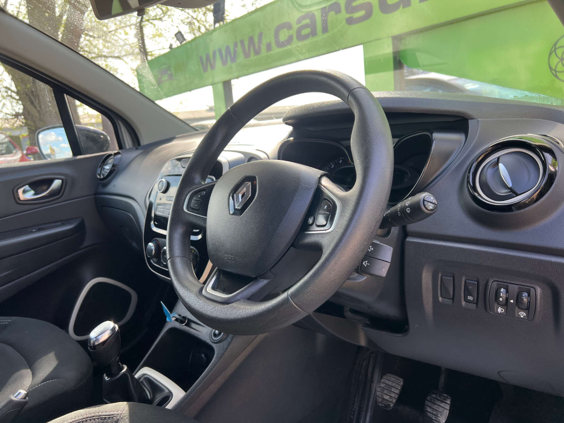 RENAULT CAPTUR 1.5 Captur Play dCi 5dr #1