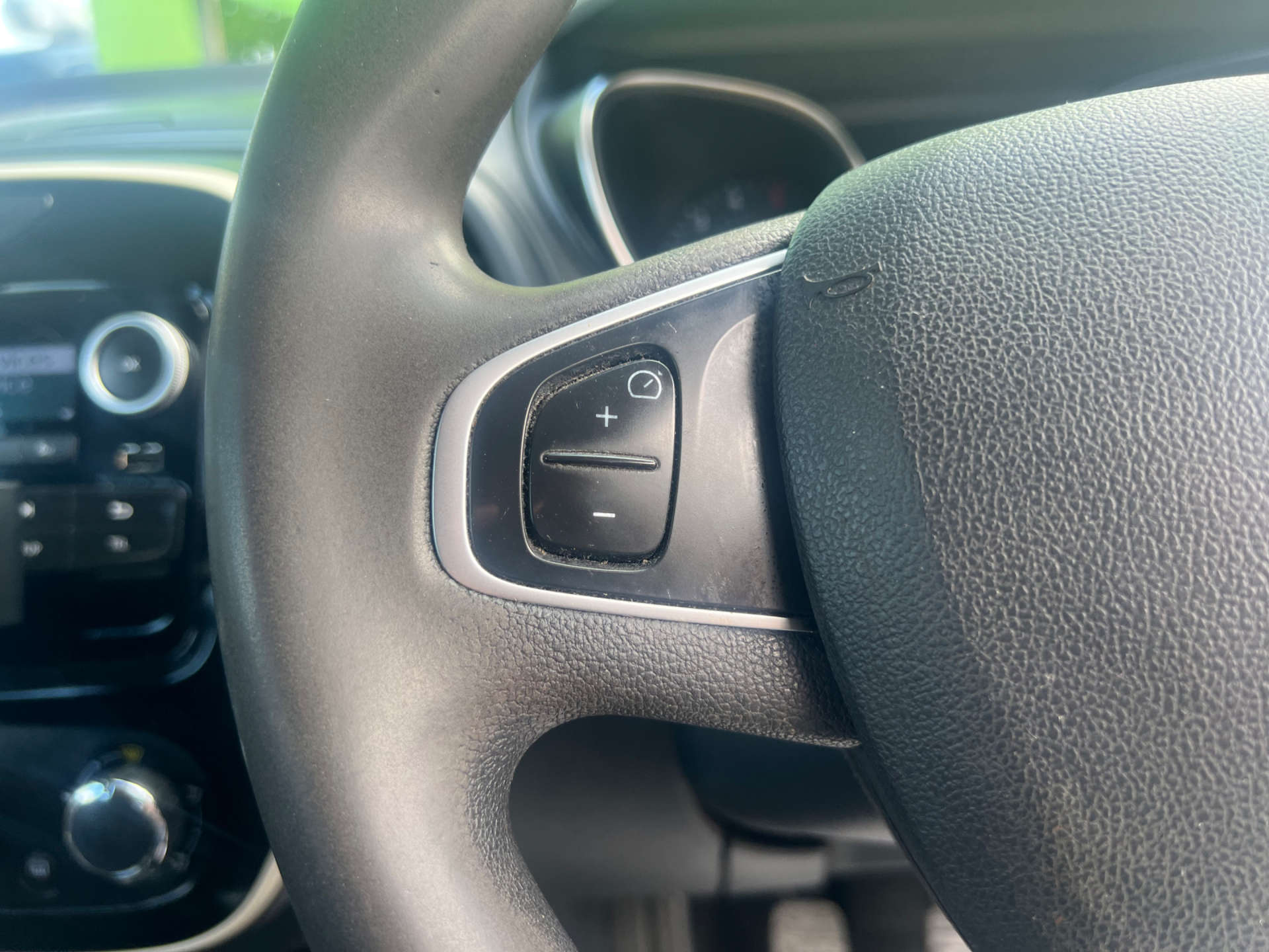 RENAULT CAPTUR 1.5 Captur Expression+ dCi 5dr #21