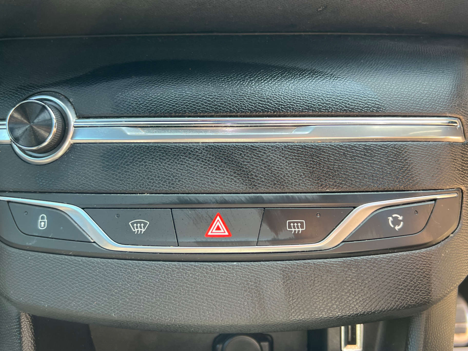 PEUGEOT 308 1.6 308 GT Line HDi Blue S/S 5dr #25