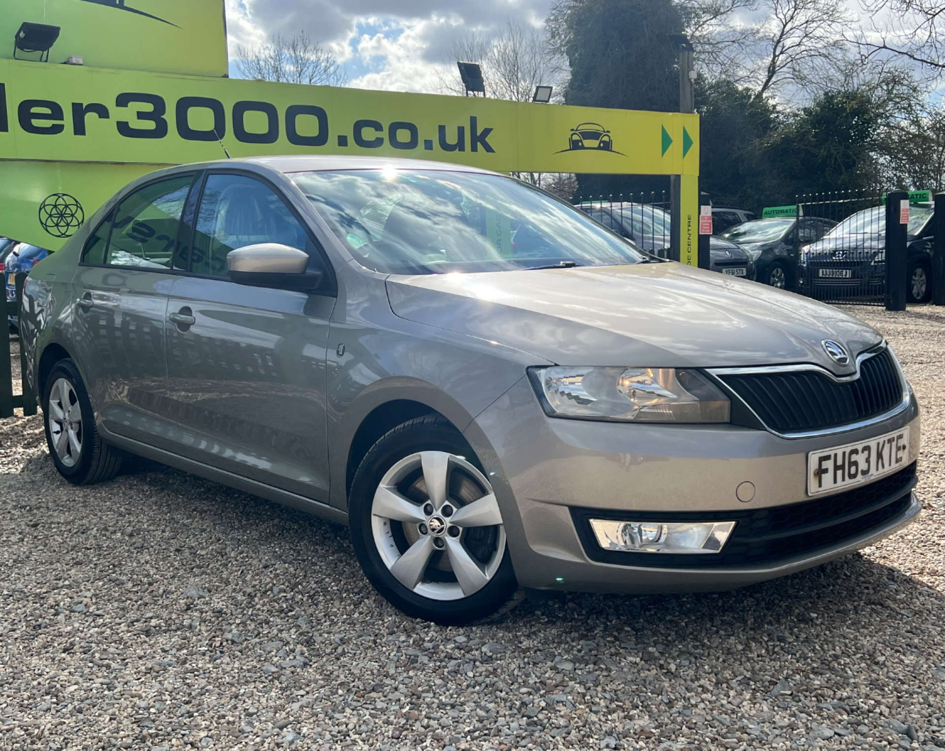 SKODA RAPID 1.4 Rapid SE GreenTech TSi Semi-Auto 5dr #3