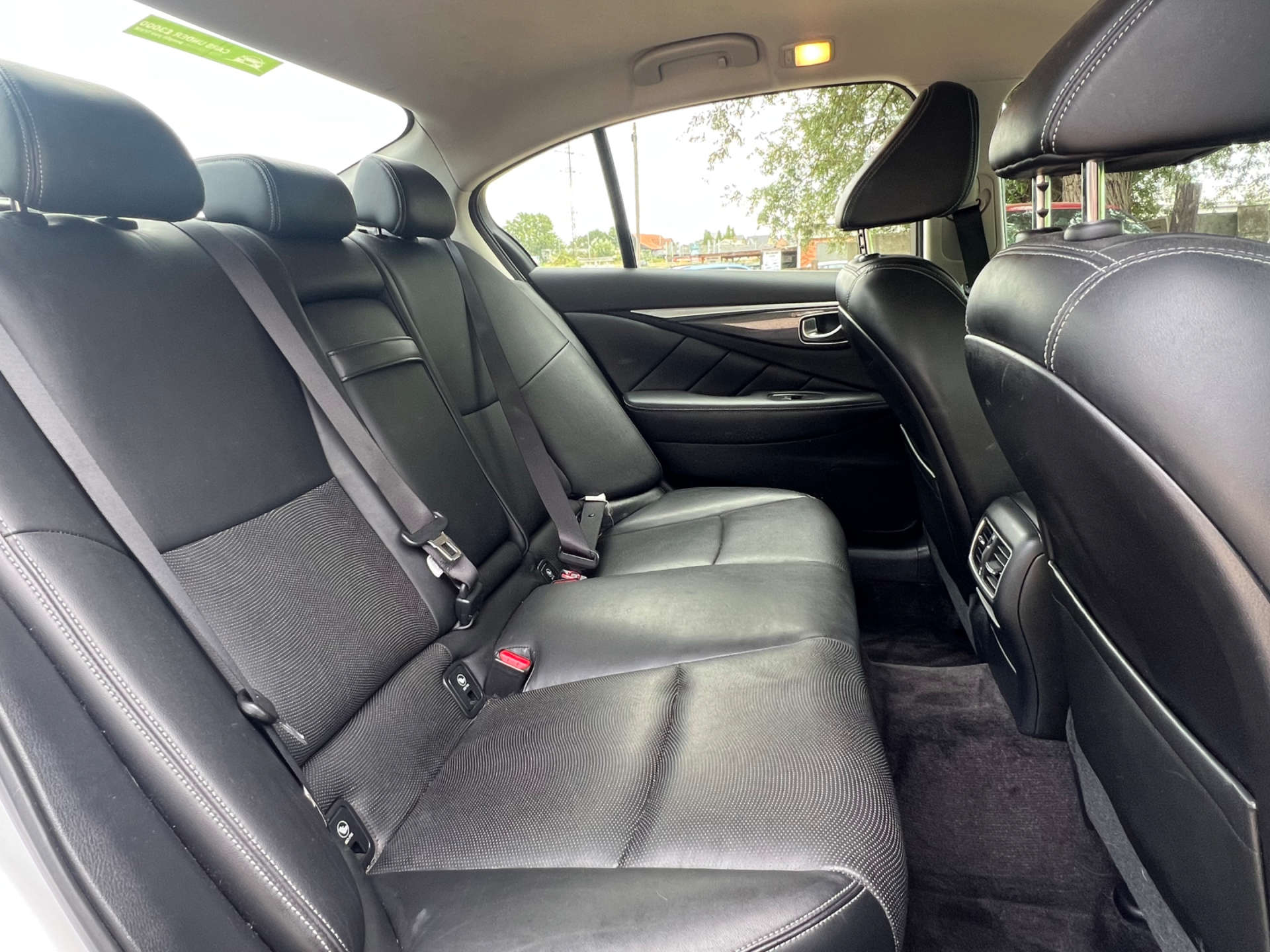 INFINITI Q50 2.1 Q50 Premium D Auto 4dr #9
