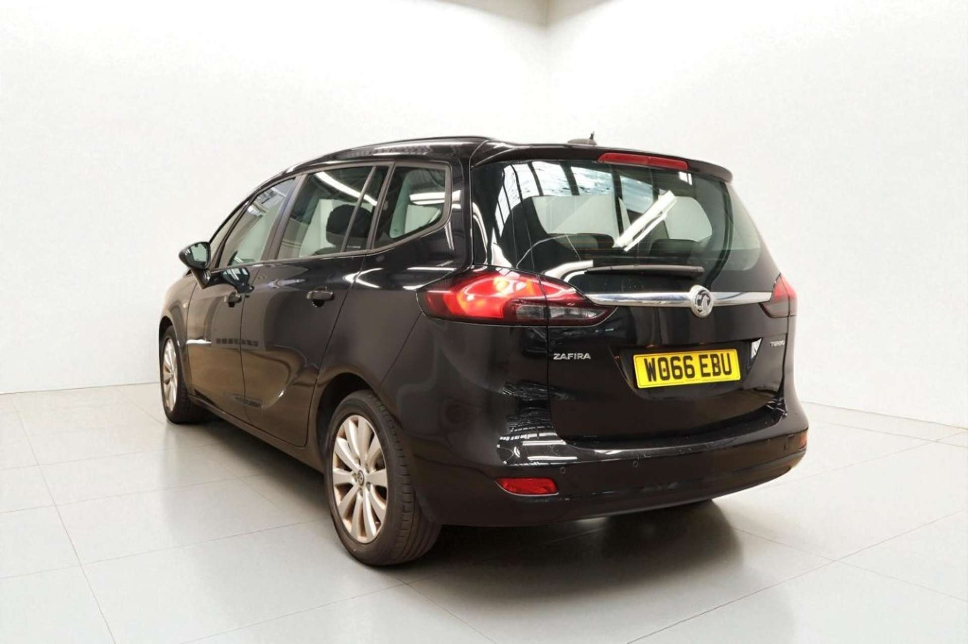 VAUXHALL ZAFIRA TOURER 1.4 Zafira Tourer Design T 5dr #8