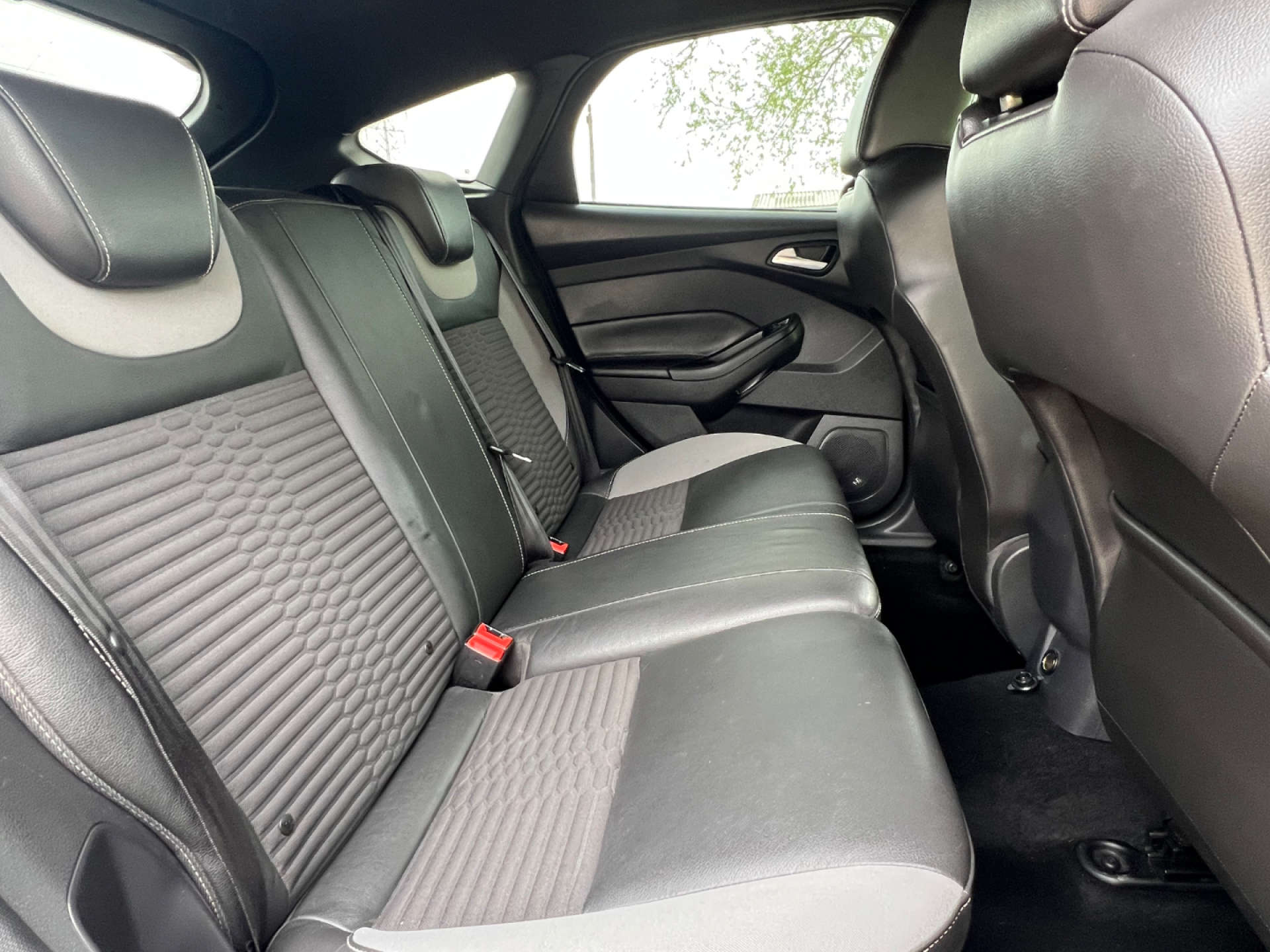 FORD FOCUS 2.0 Focus ST-2 T 5dr #10