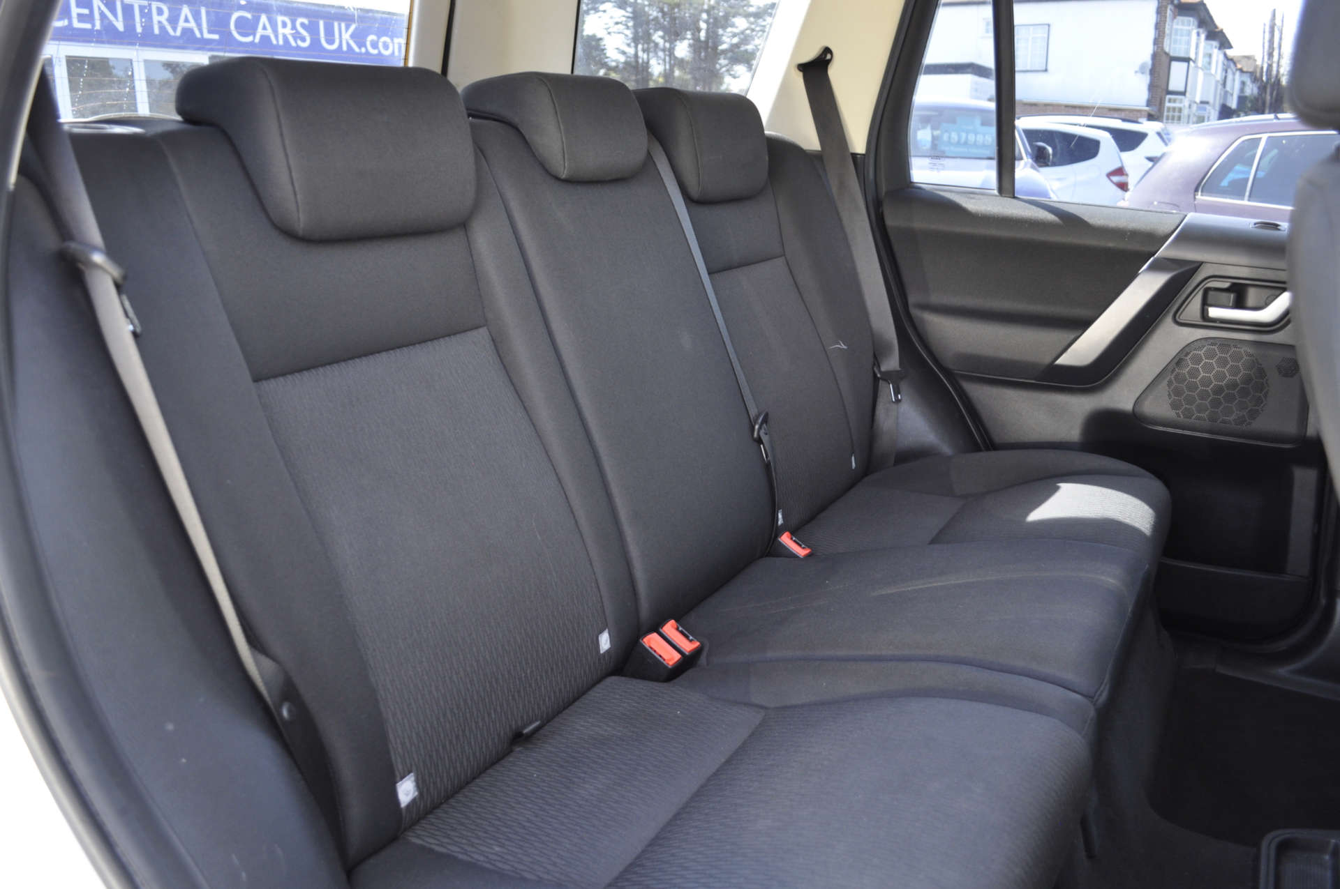LAND ROVER FREELANDER 2.2 Freelander GS SD4 Auto 4WD 5dr #8
