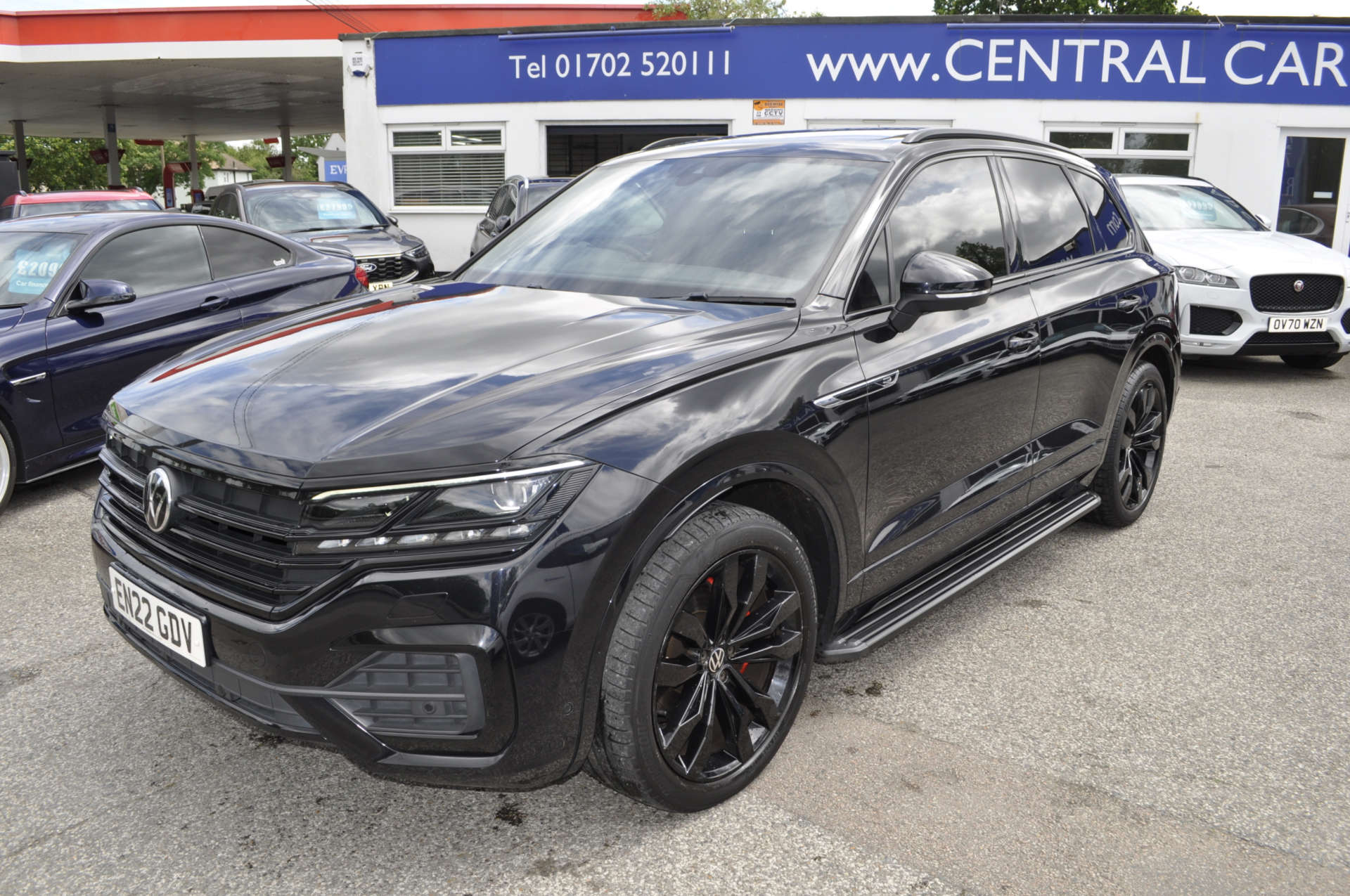 VOLKSWAGEN TOUAREG 3.0 Touareg V6 Black Edition TDI Auto 4WD 5dr #3