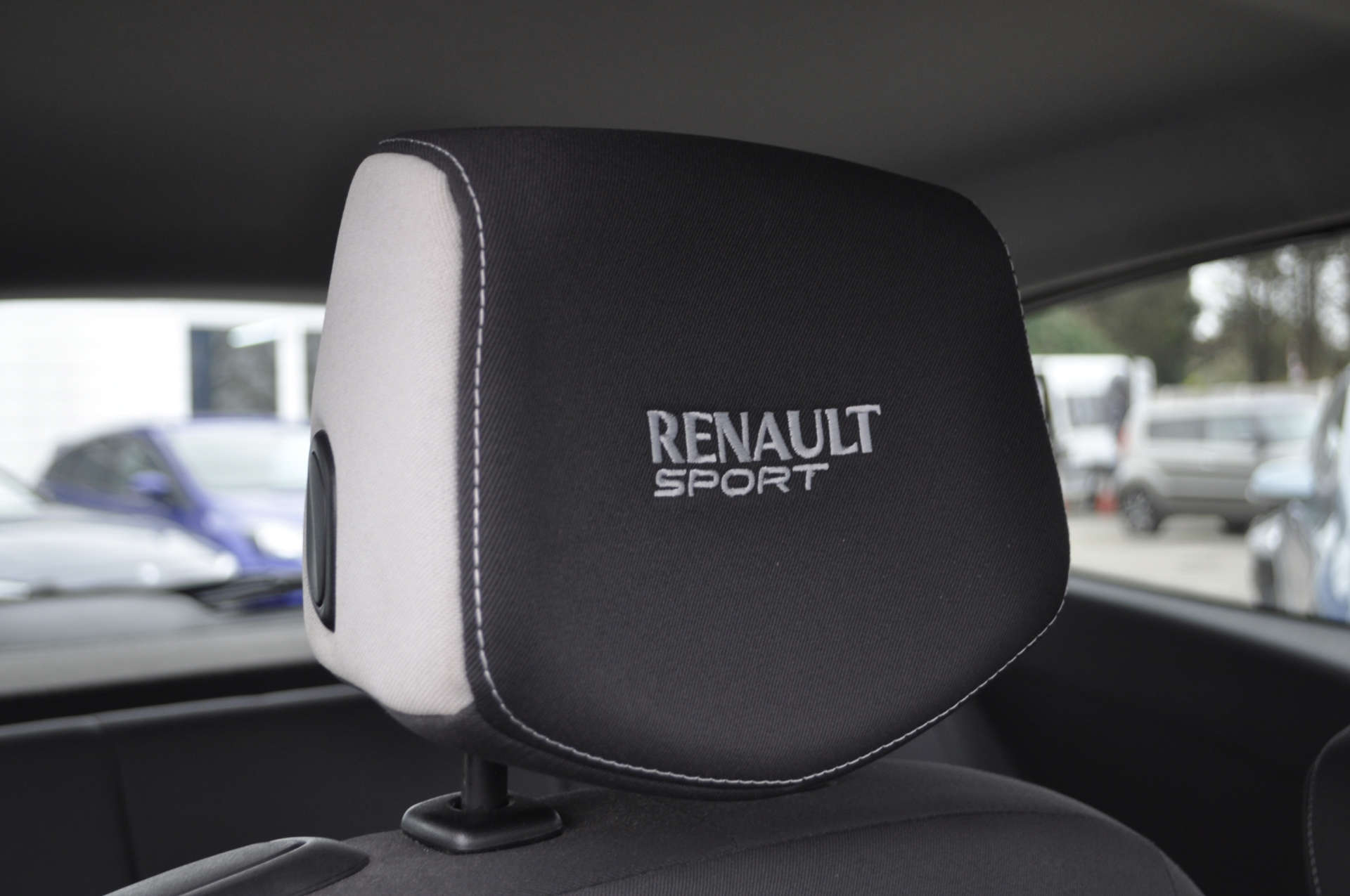 RENAULT CLIO 2.0 Clio Renault Sport Cup 3dr #18