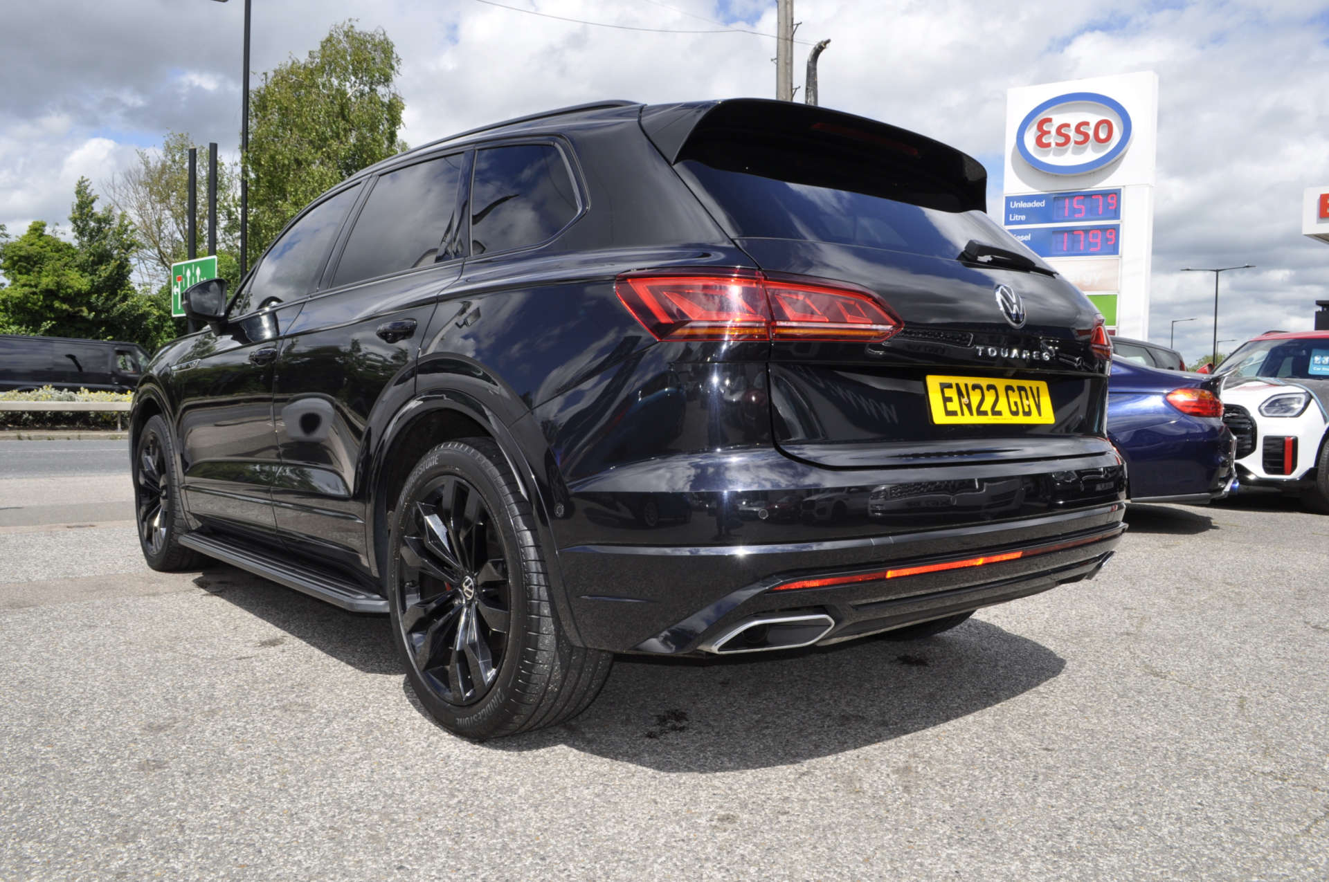 VOLKSWAGEN TOUAREG 3.0 Touareg V6 Black Edition TDI Auto 4WD 5dr #32