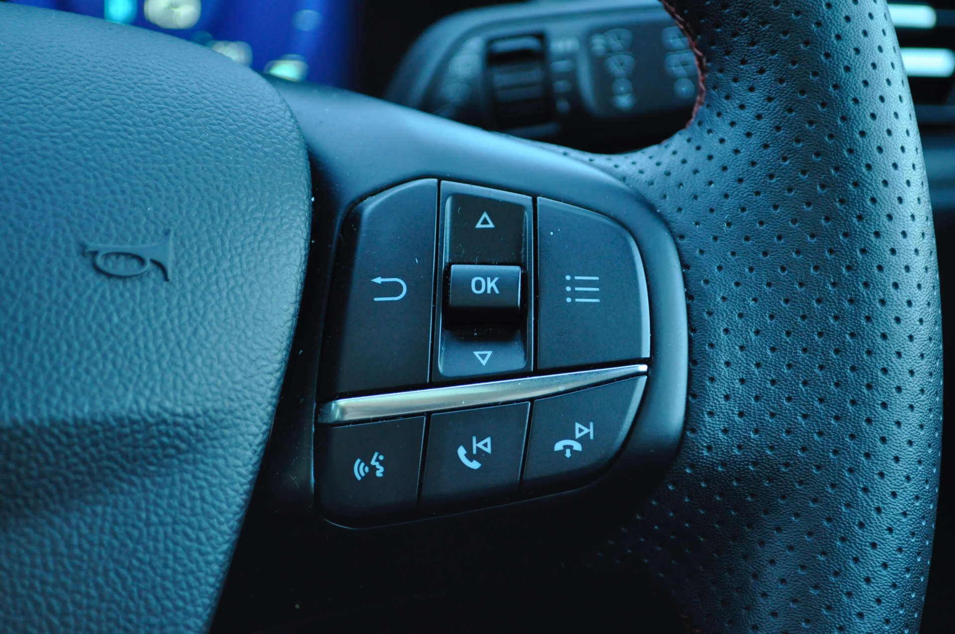 FORD KUGA 2.5 Kuga ST-Line X Edition HEV CVT 5dr #17