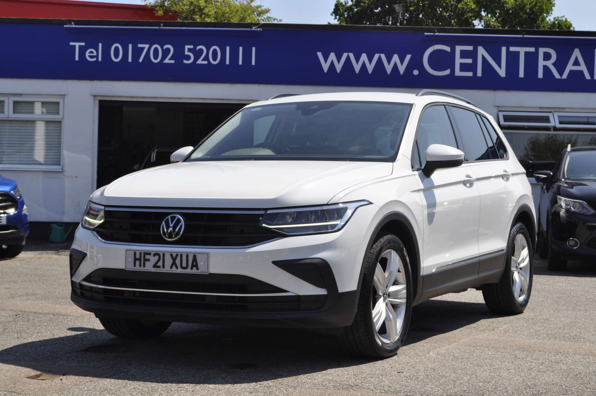 VOLKSWAGEN TIGUAN 2.0 Tiguan Life TDI Semi-Auto 5dr #3