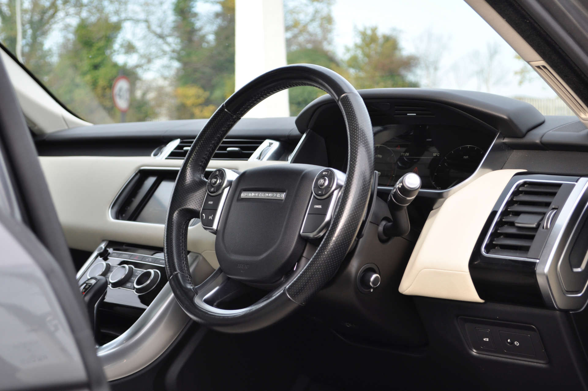 LAND ROVER RANGE ROVER SPORT 3.0 Range Rover Sport HSE Dynamic SDV6 Auto 4WD 5dr #7