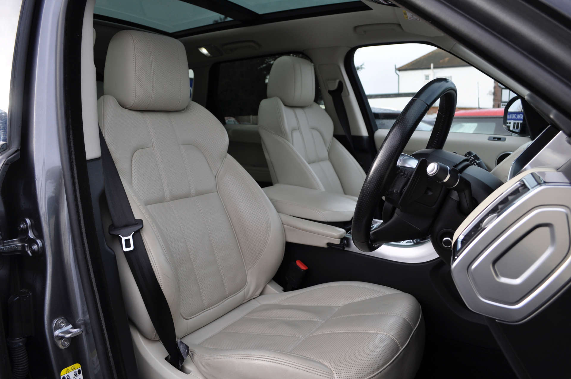 LAND ROVER RANGE ROVER SPORT 3.0 Range Rover Sport HSE Dynamic SDV6 Auto 4WD 5dr #9