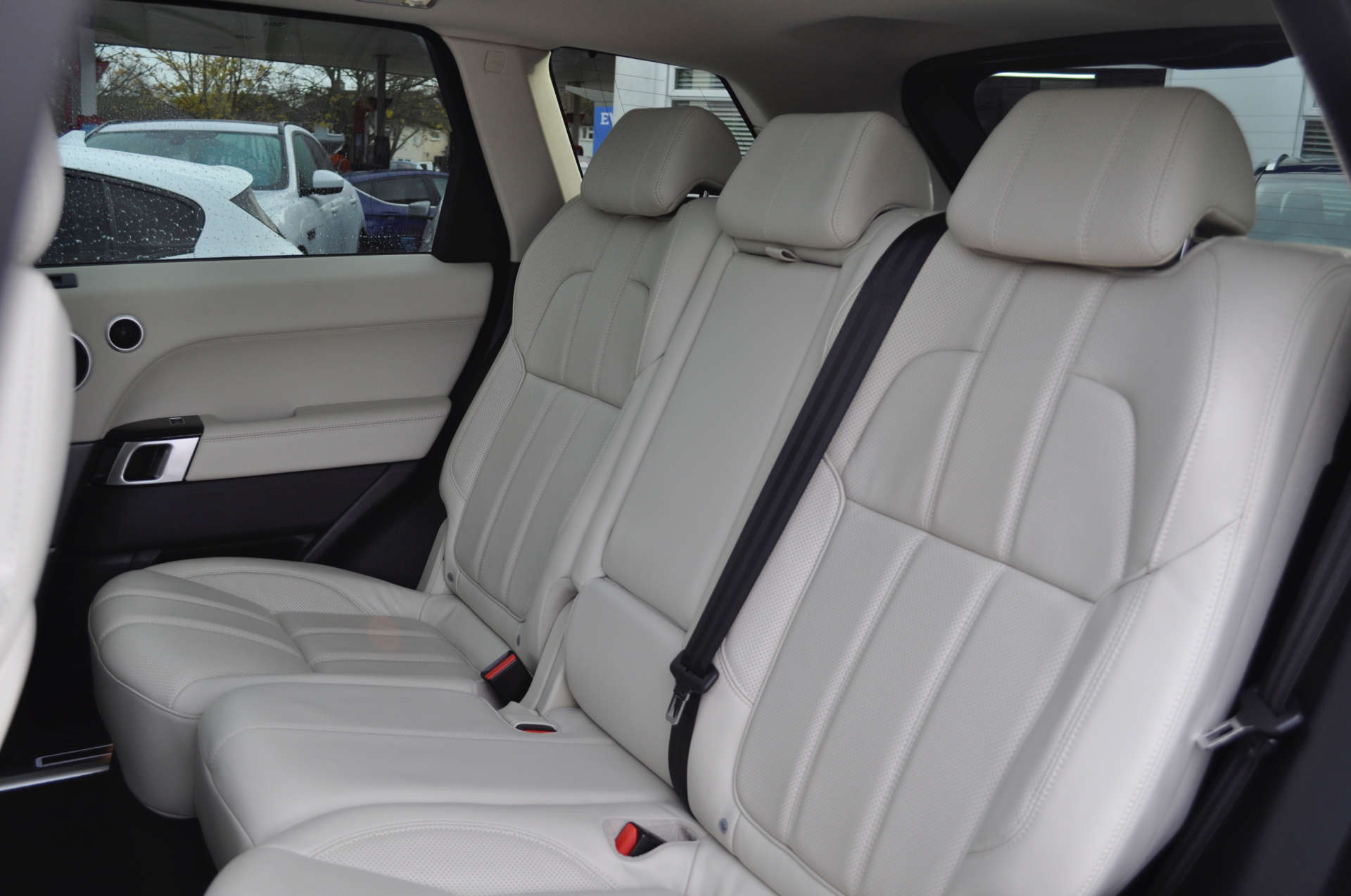 LAND ROVER RANGE ROVER SPORT 3.0 Range Rover Sport HSE Dynamic SDV6 Auto 4WD 5dr #12