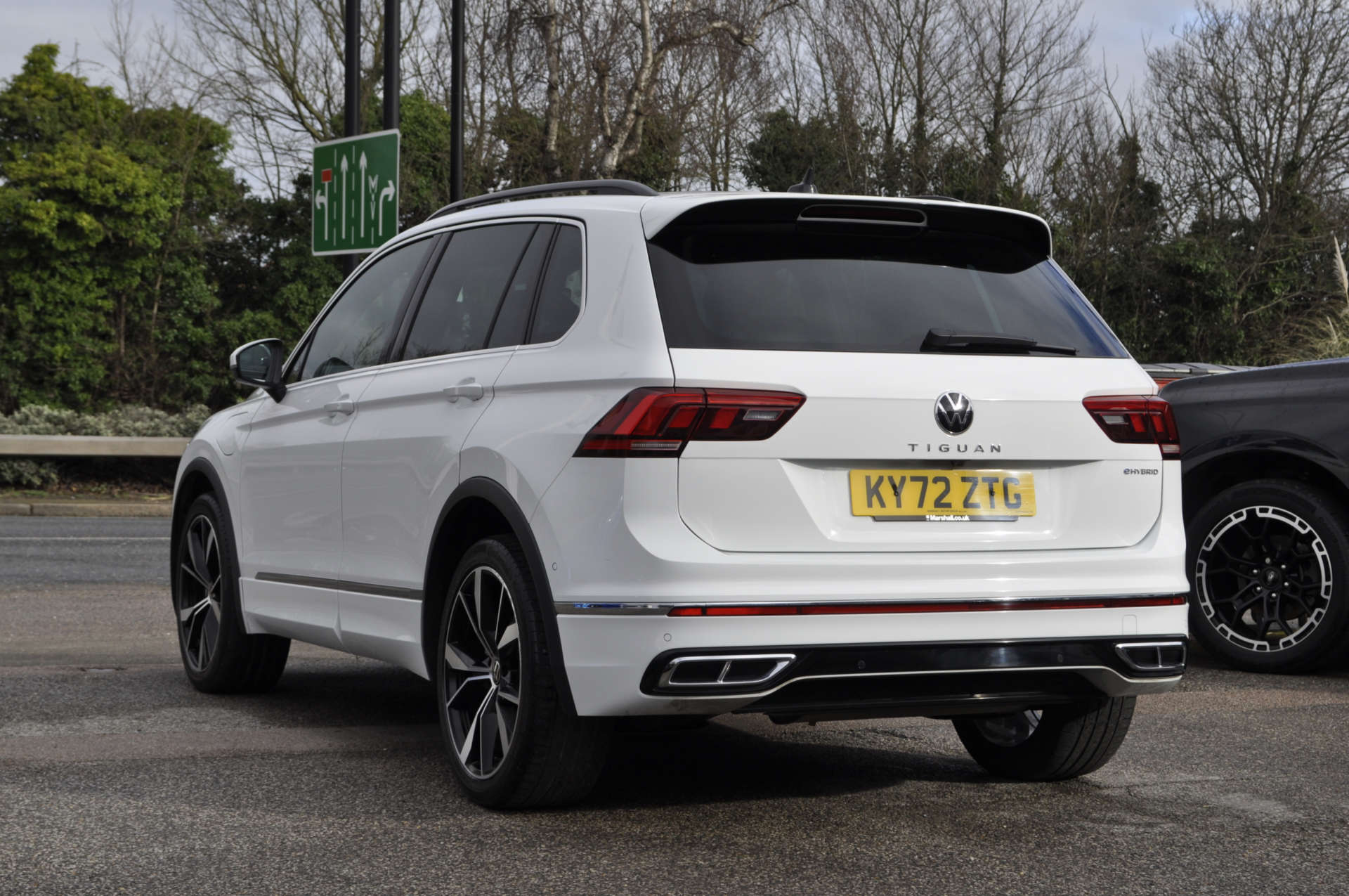 VOLKSWAGEN TIGUAN 1.4 Tiguan R-Line TSi PHEV Semi-Auto 5dr #4
