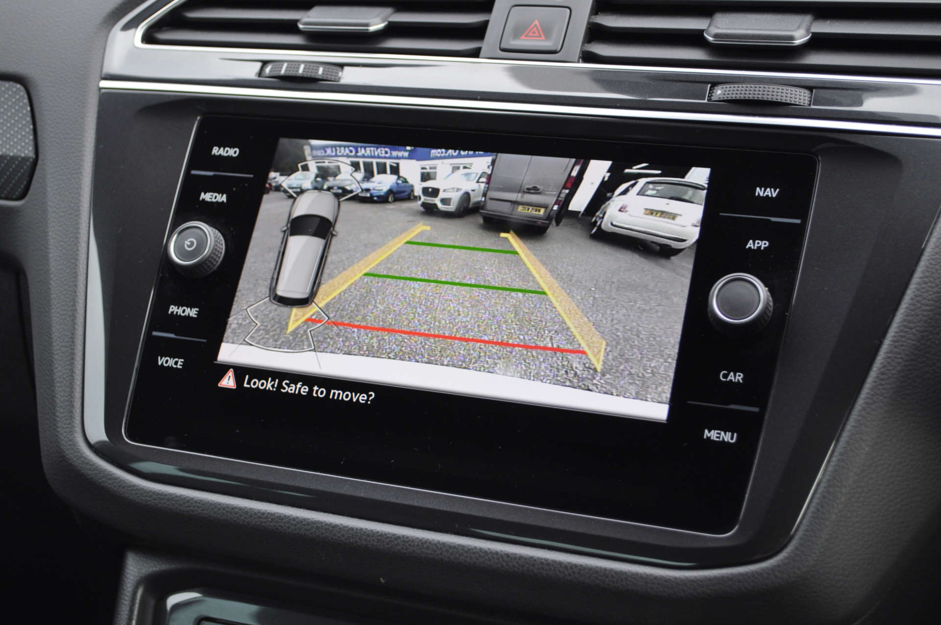 VOLKSWAGEN TIGUAN 1.4 Tiguan R-Line TSi PHEV Semi-Auto 5dr #18