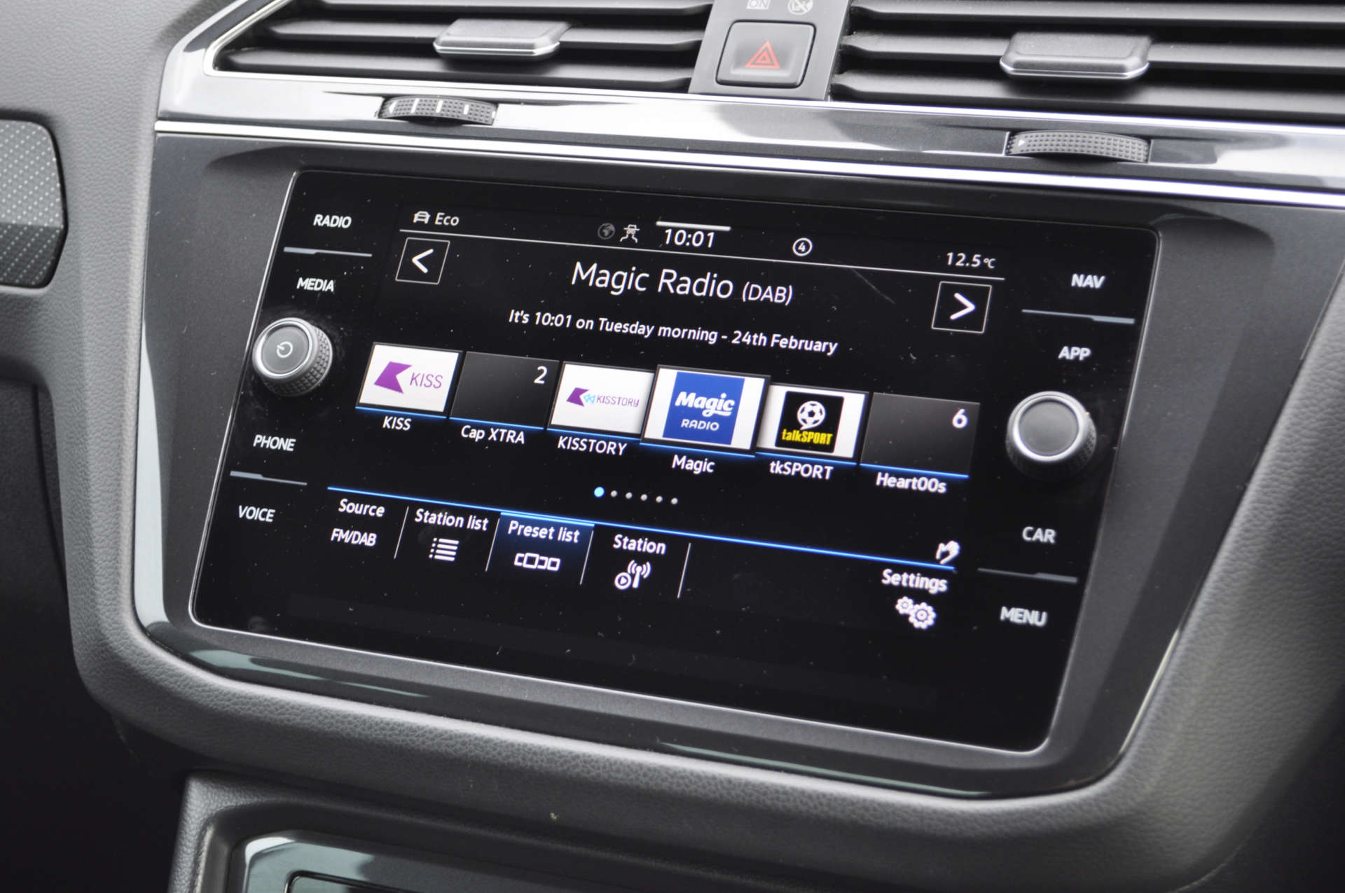 VOLKSWAGEN TIGUAN 1.4 Tiguan R-Line TSi PHEV Semi-Auto 5dr #20