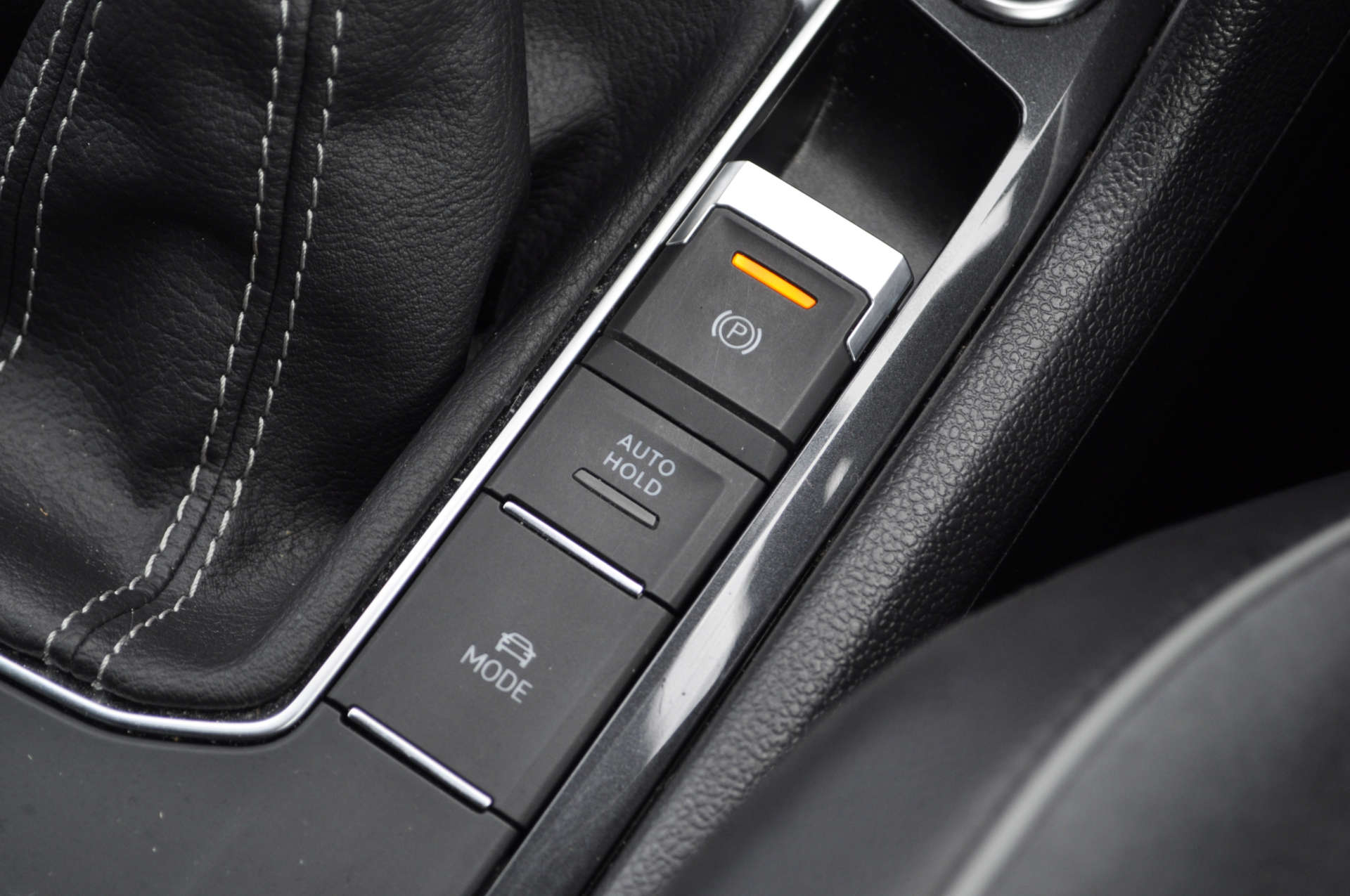 VOLKSWAGEN TIGUAN 1.4 Tiguan R-Line TSi PHEV Semi-Auto 5dr #22