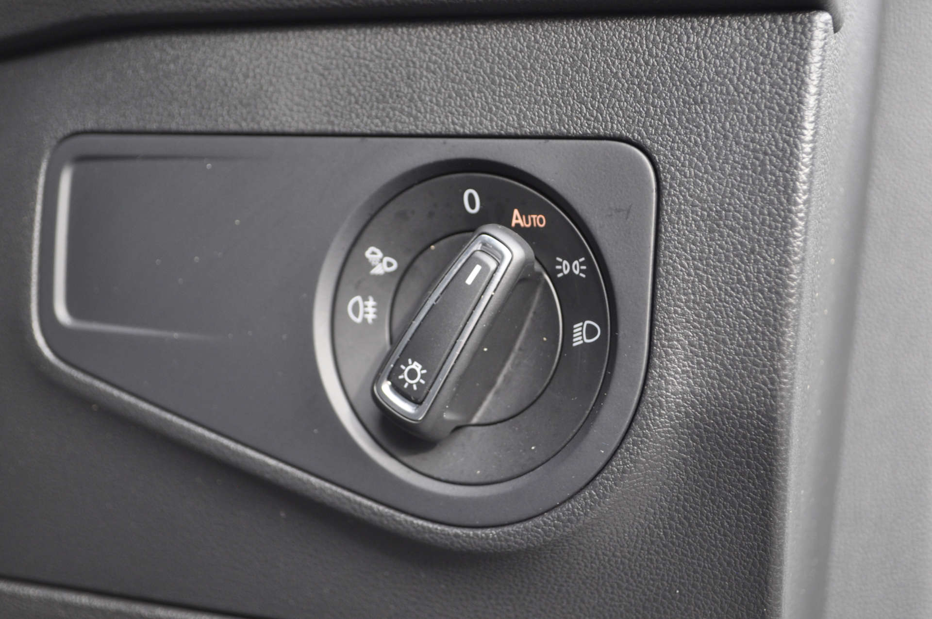 VOLKSWAGEN TIGUAN 1.4 Tiguan R-Line TSi PHEV Semi-Auto 5dr #27