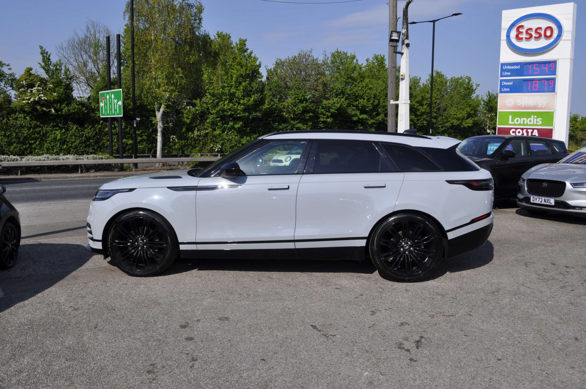 LAND ROVER RANGE ROVER VELAR 2.0 Range Rover Velar Dynamic HSE Auto 4WD 5dr #1