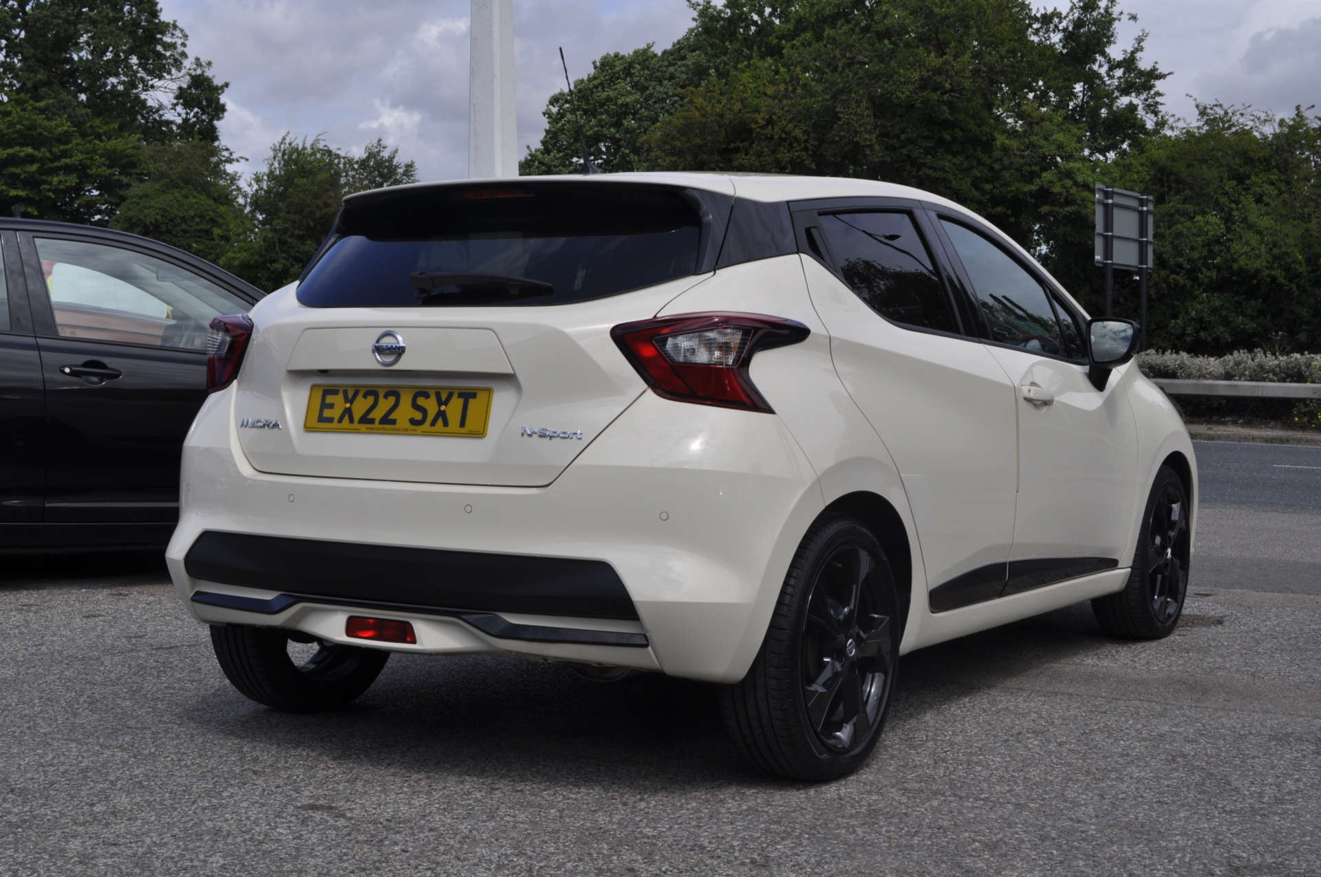 NISSAN MICRA 1.0 Micra N-Sport IG-T 5dr #5