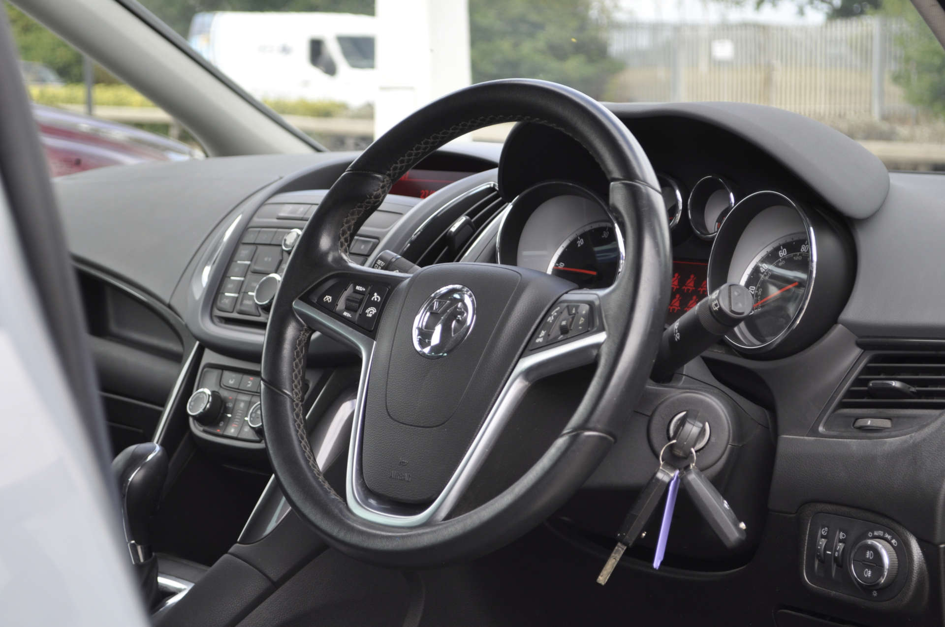 VAUXHALL ZAFIRA TOURER 2.0 Zafira Tourer SE CDTi Auto 5dr #7