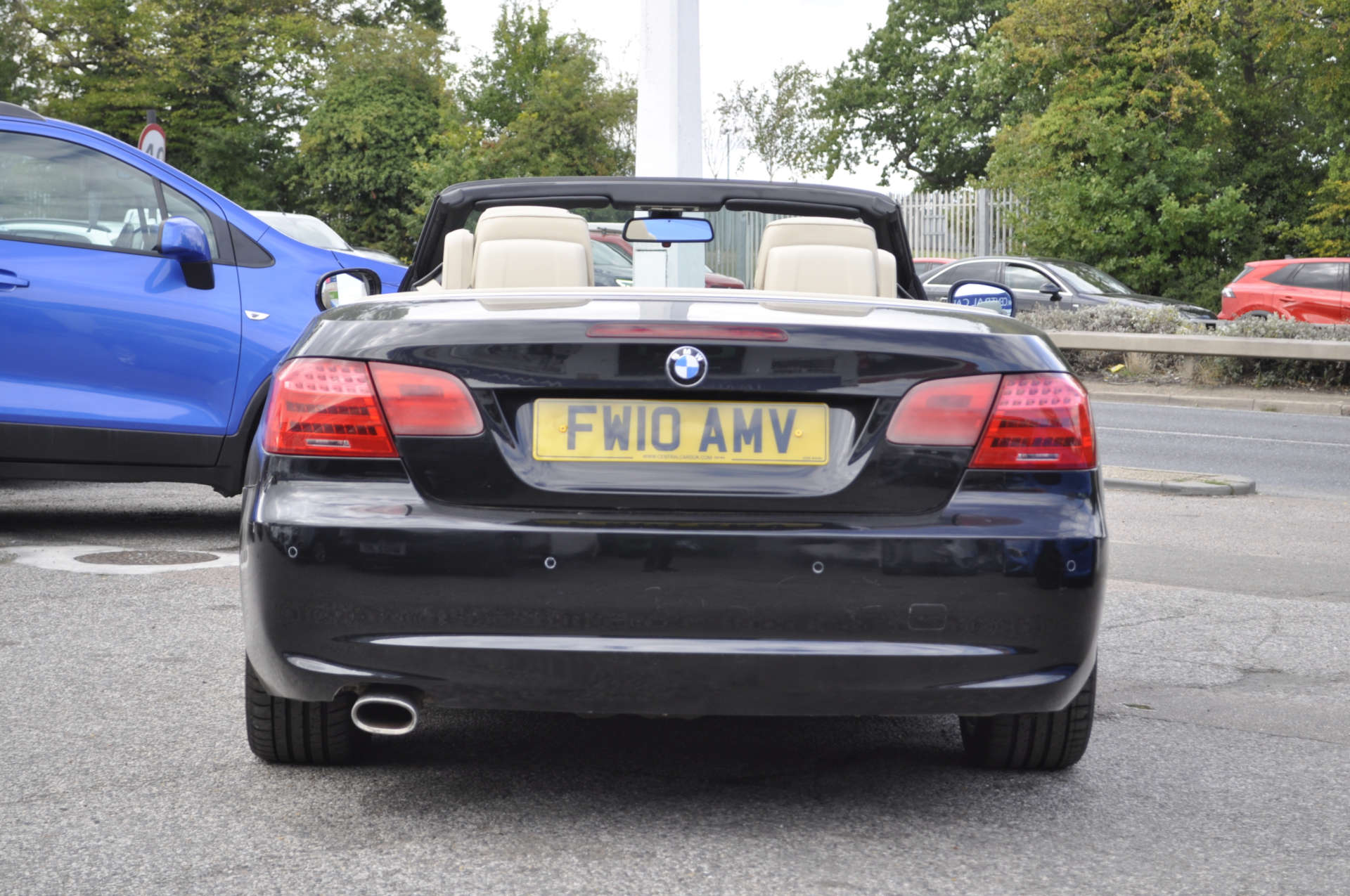 BMW 3 SERIES 2.0 320d SE Auto 181 2dr #1
